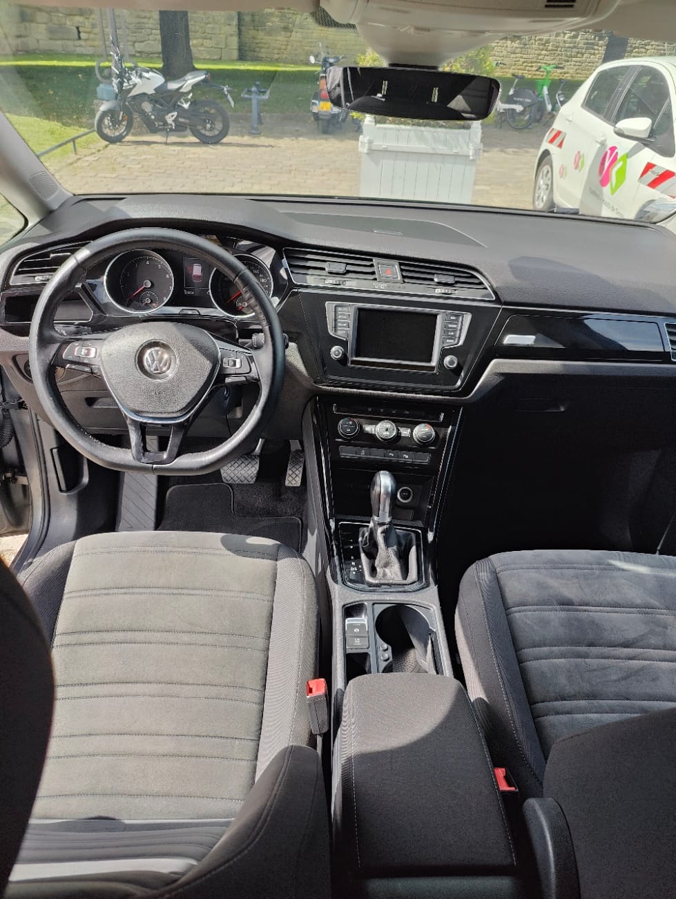 Volkswagen Touran 1.4 tfsi avec Audio Bluetooth