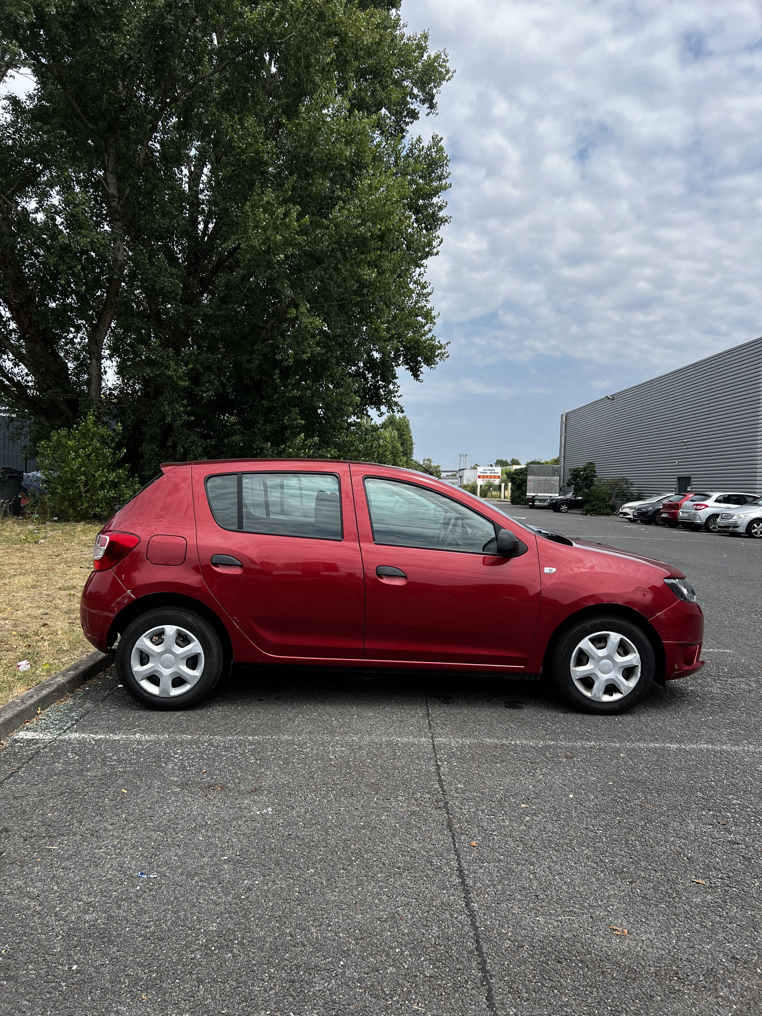 Dacia Sandero Essential avec Audio Bluetooth