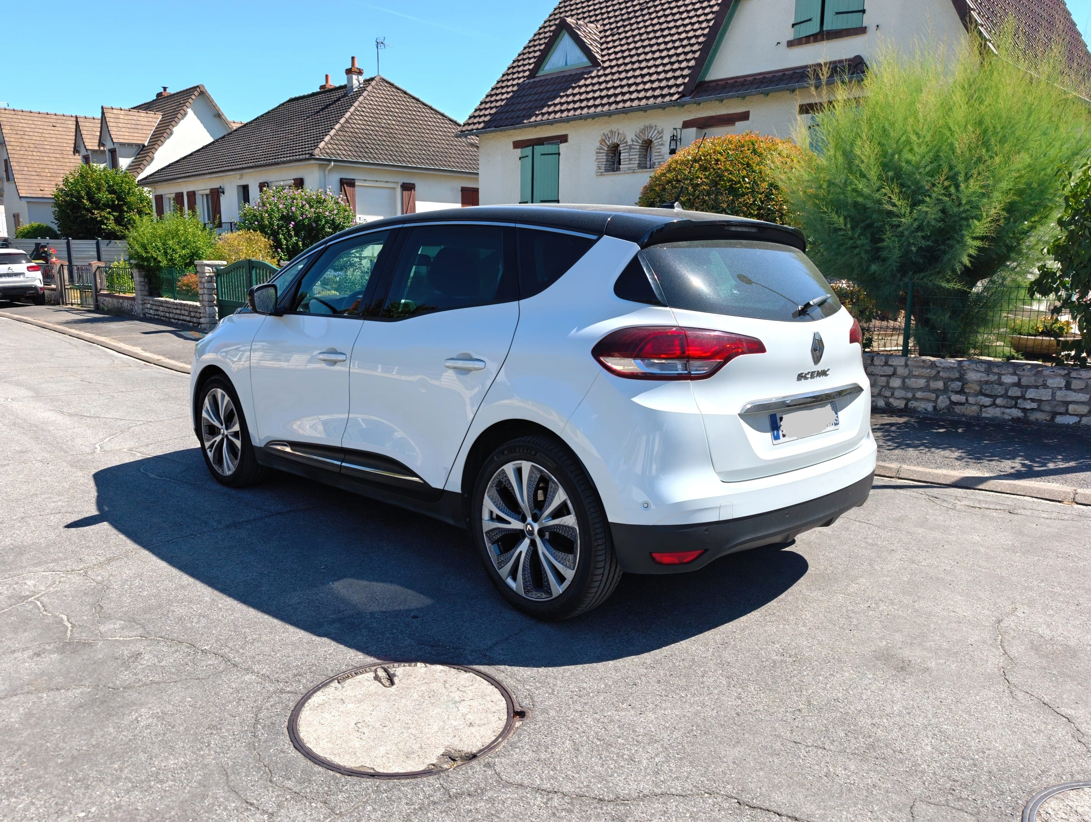 Renault Scenic avec Caméra de recul