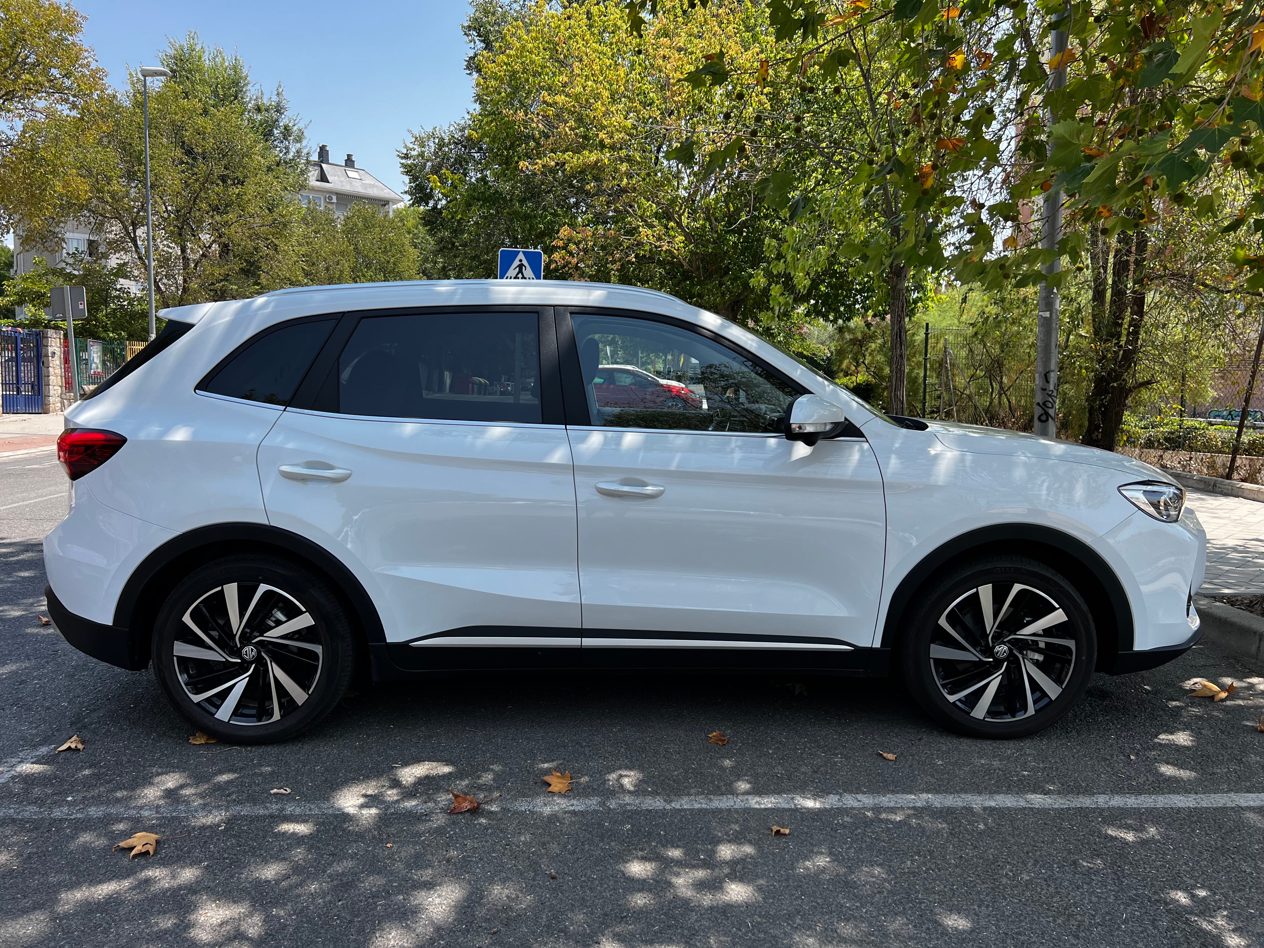 MG ZS Hybrid+ con Aire acondicionado