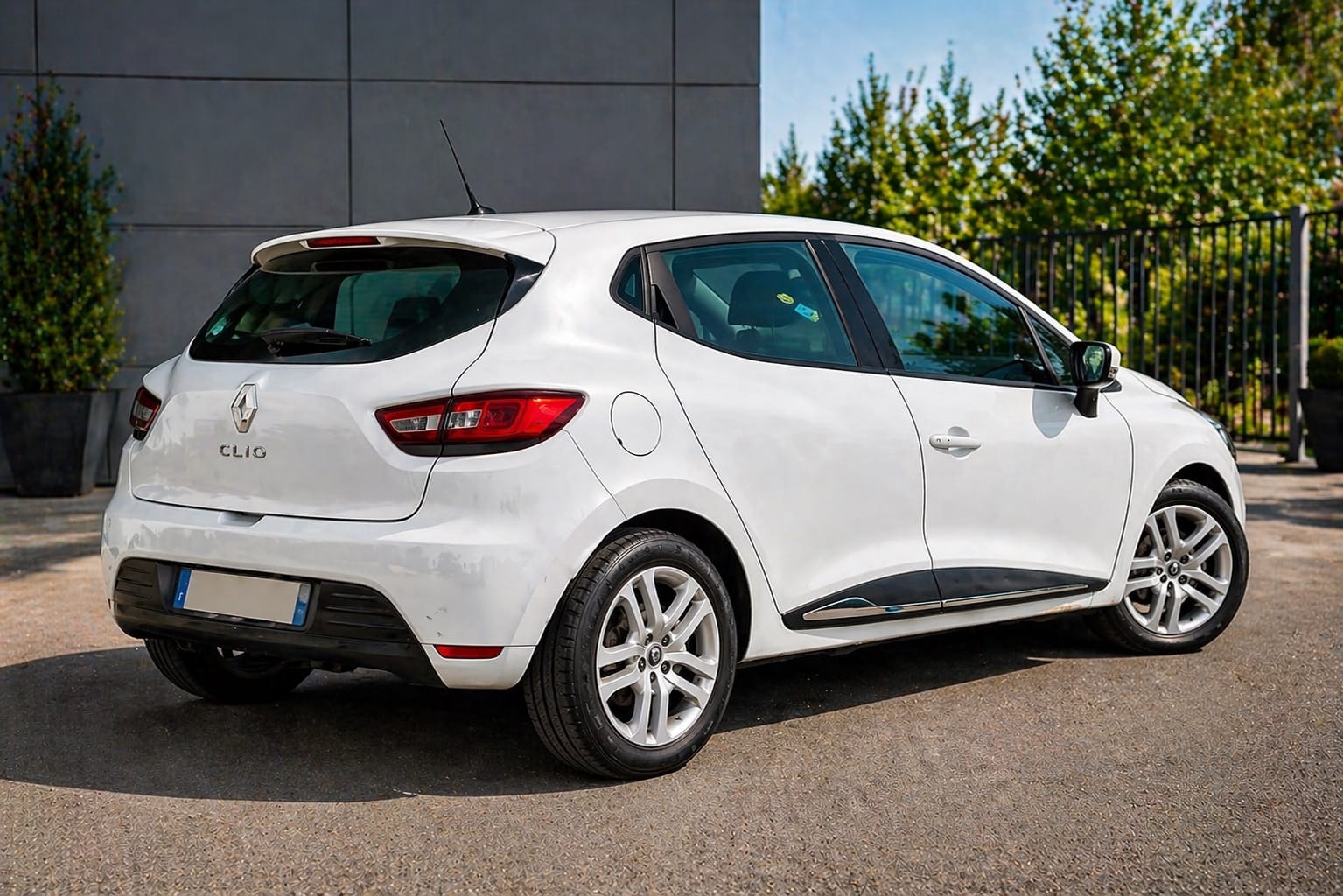 Renault Clio IV 1.5 DCI 90 ENERGY BUSINESS ECO2 avec GPS
