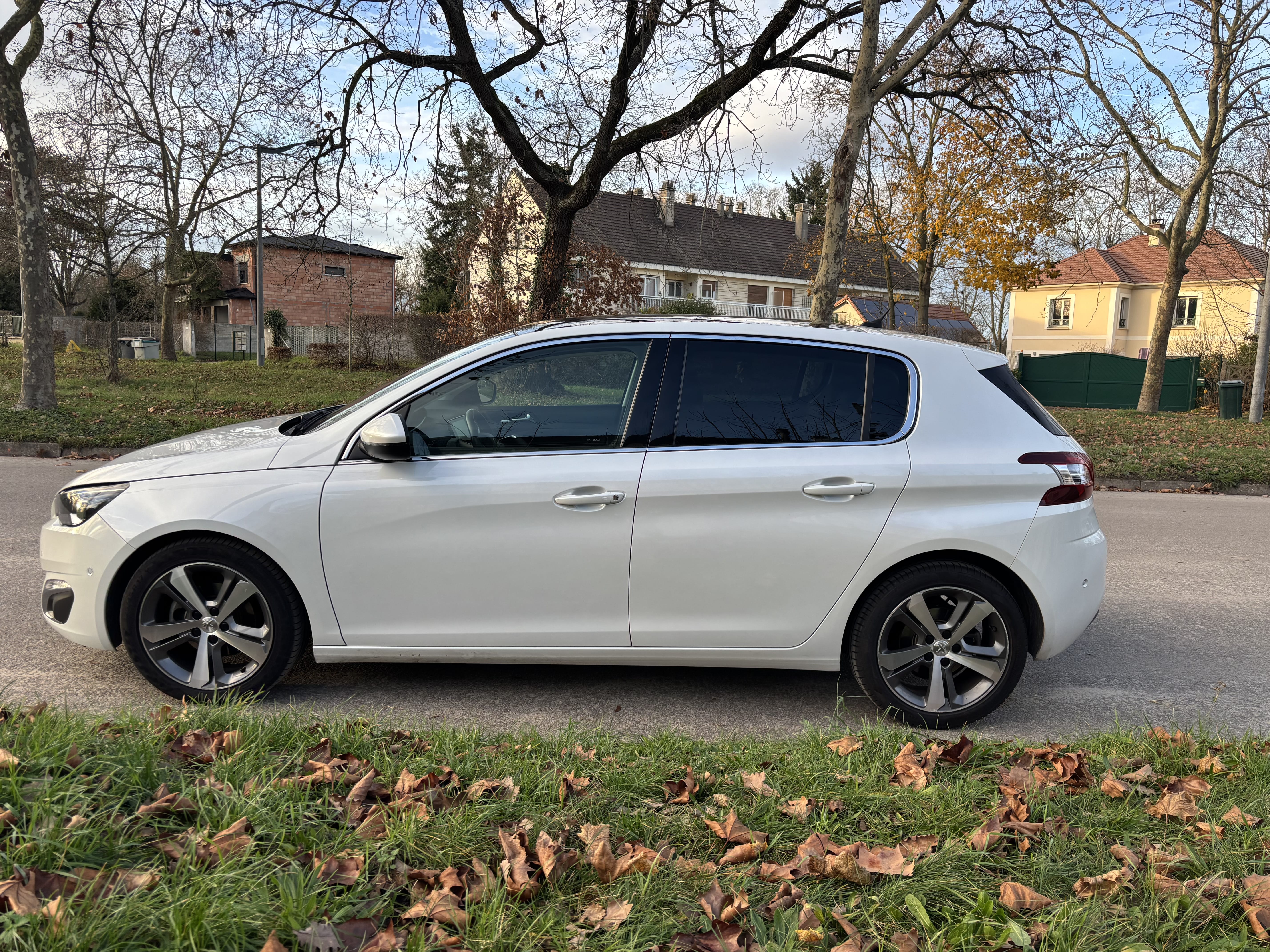 Peugeot 308 avec Climatisation