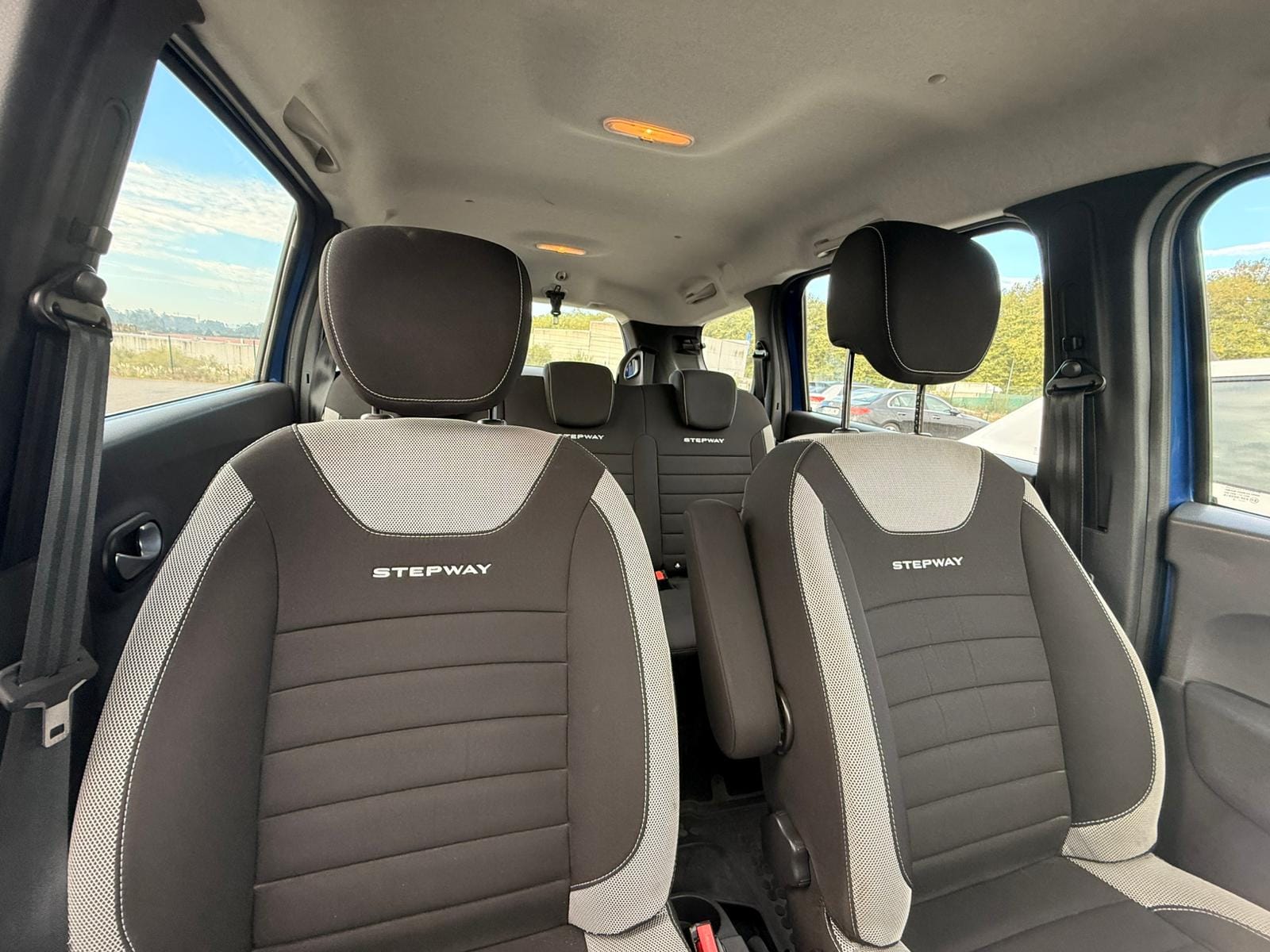 Dacia Lodgy 1.5 hdi 7 plazas con Control de velocidad