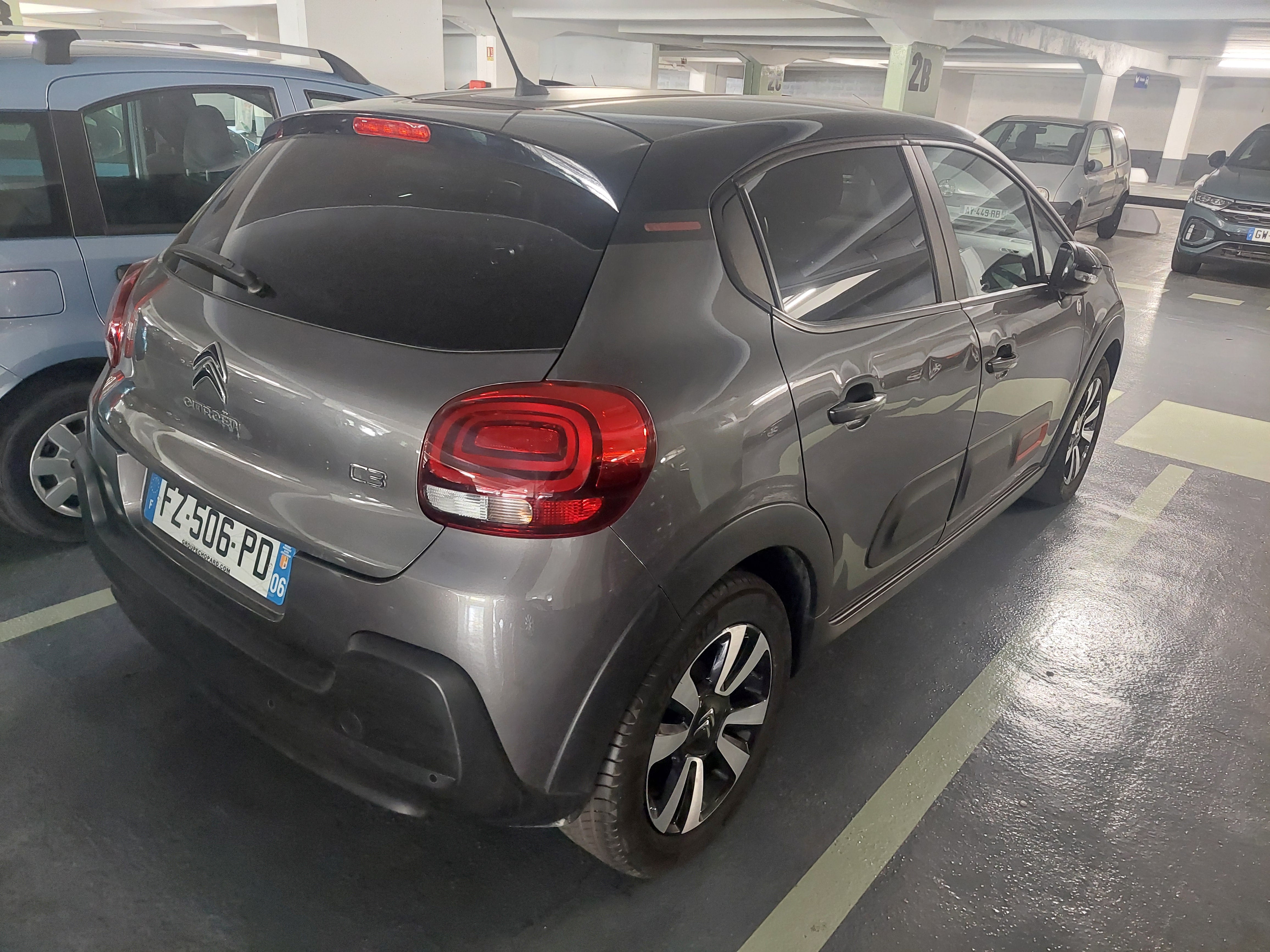 Citroen C3 1.2 turbo 83ch C-Series (essence) avec GPS