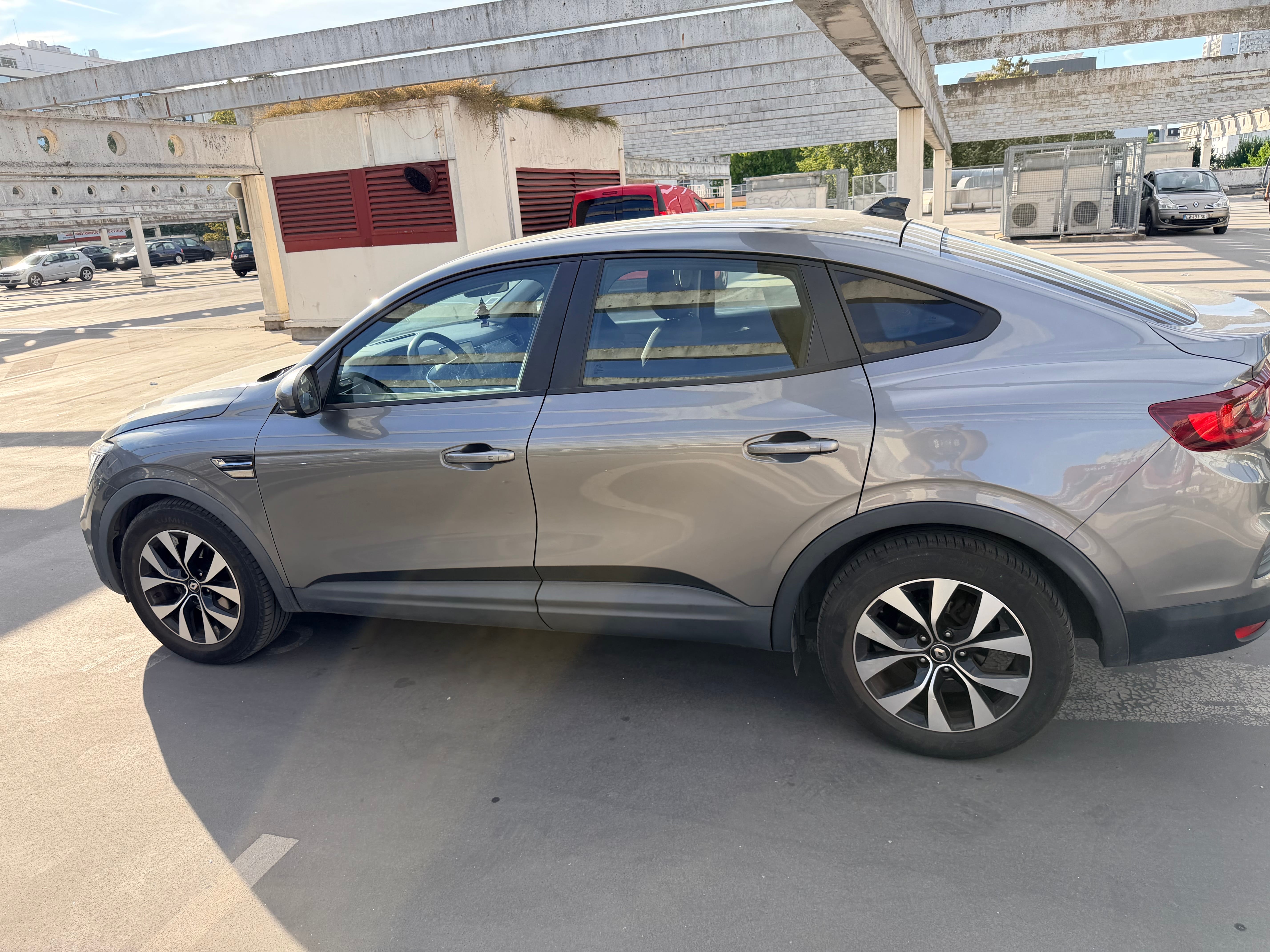 Renault Arkana E-Tech avec Climatisation