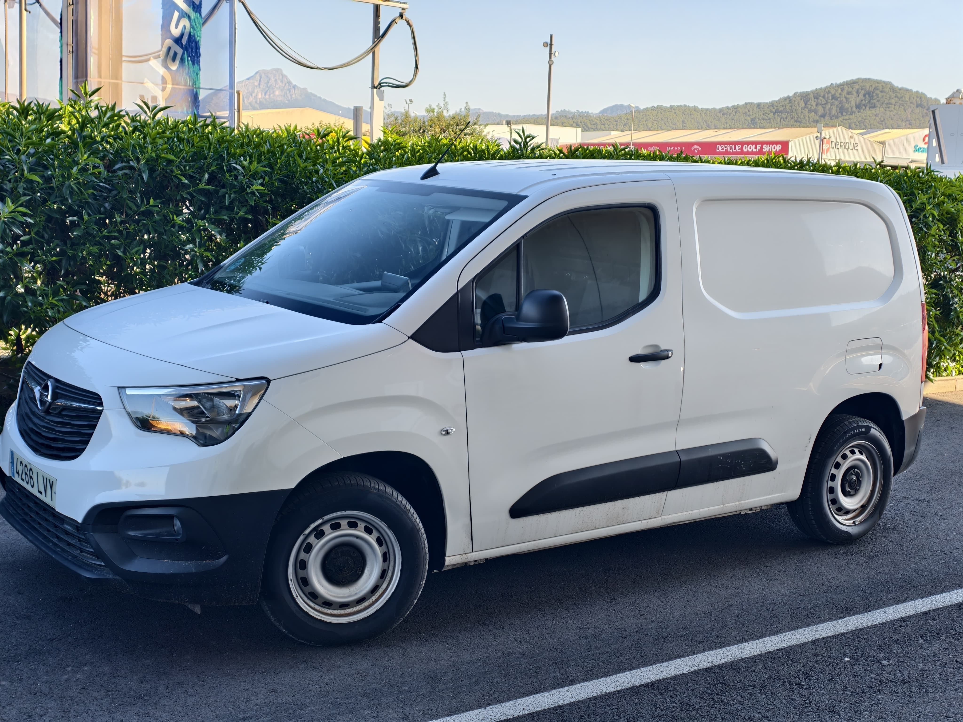 Opel Combo avec Climatisation