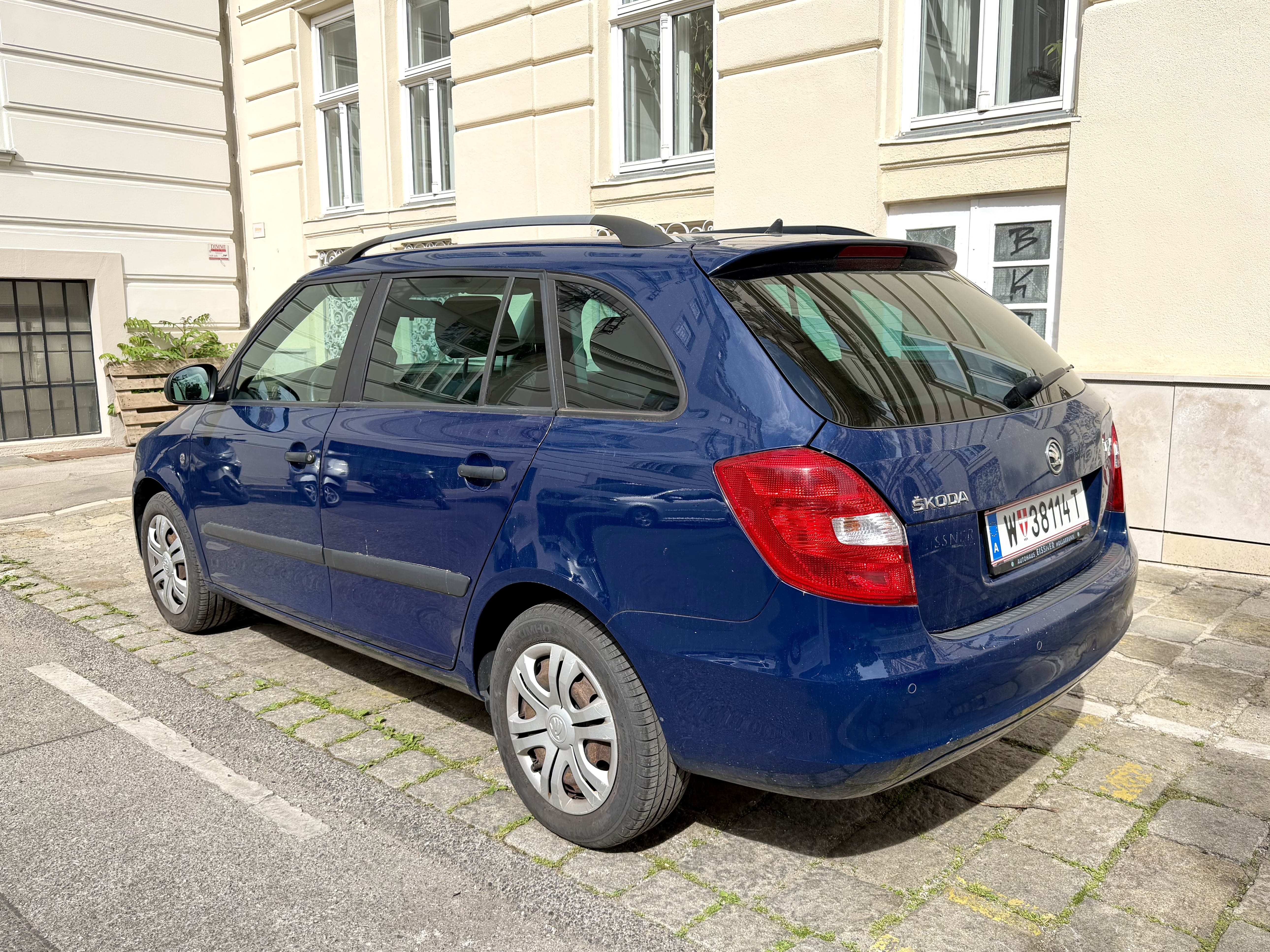 Skoda Fabia Kombi with Car radio