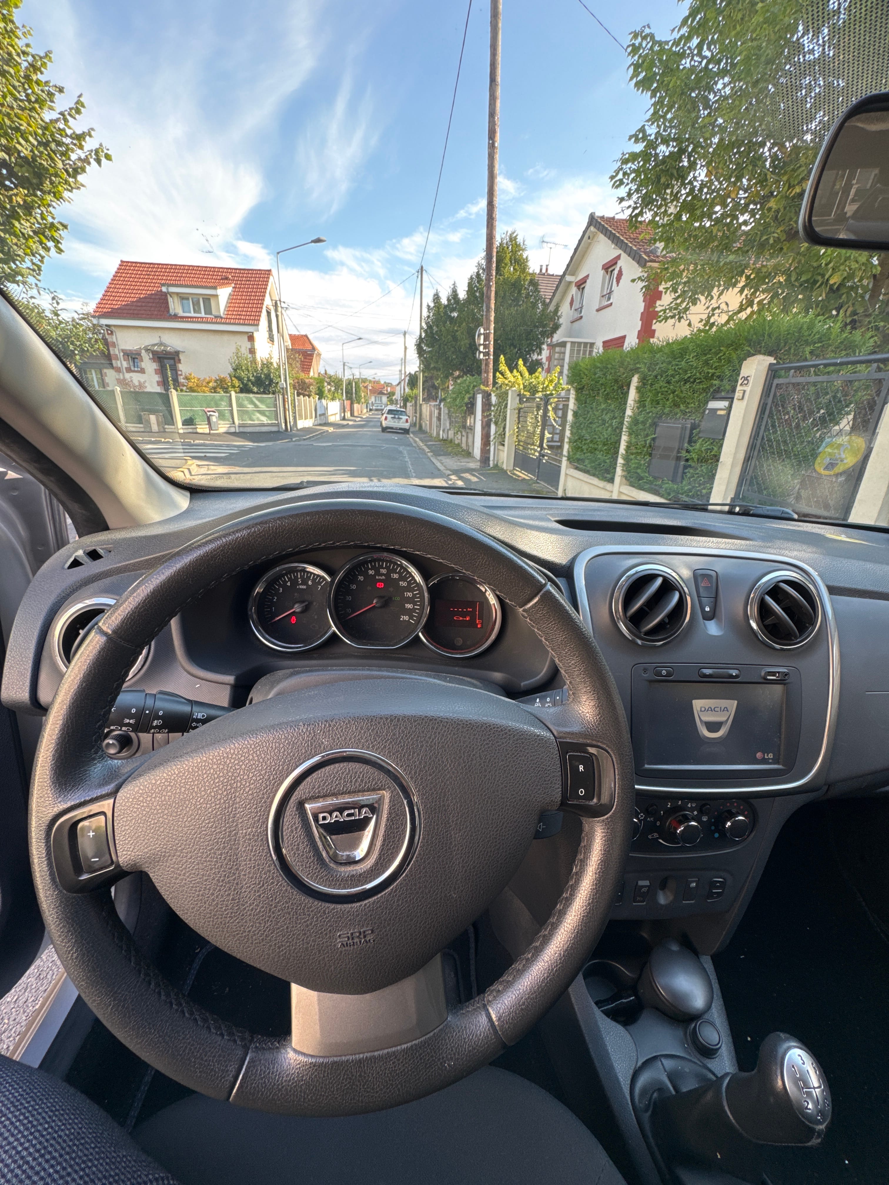 Dacia Sandero Stepway 1.5 DCI avec Siège bébé