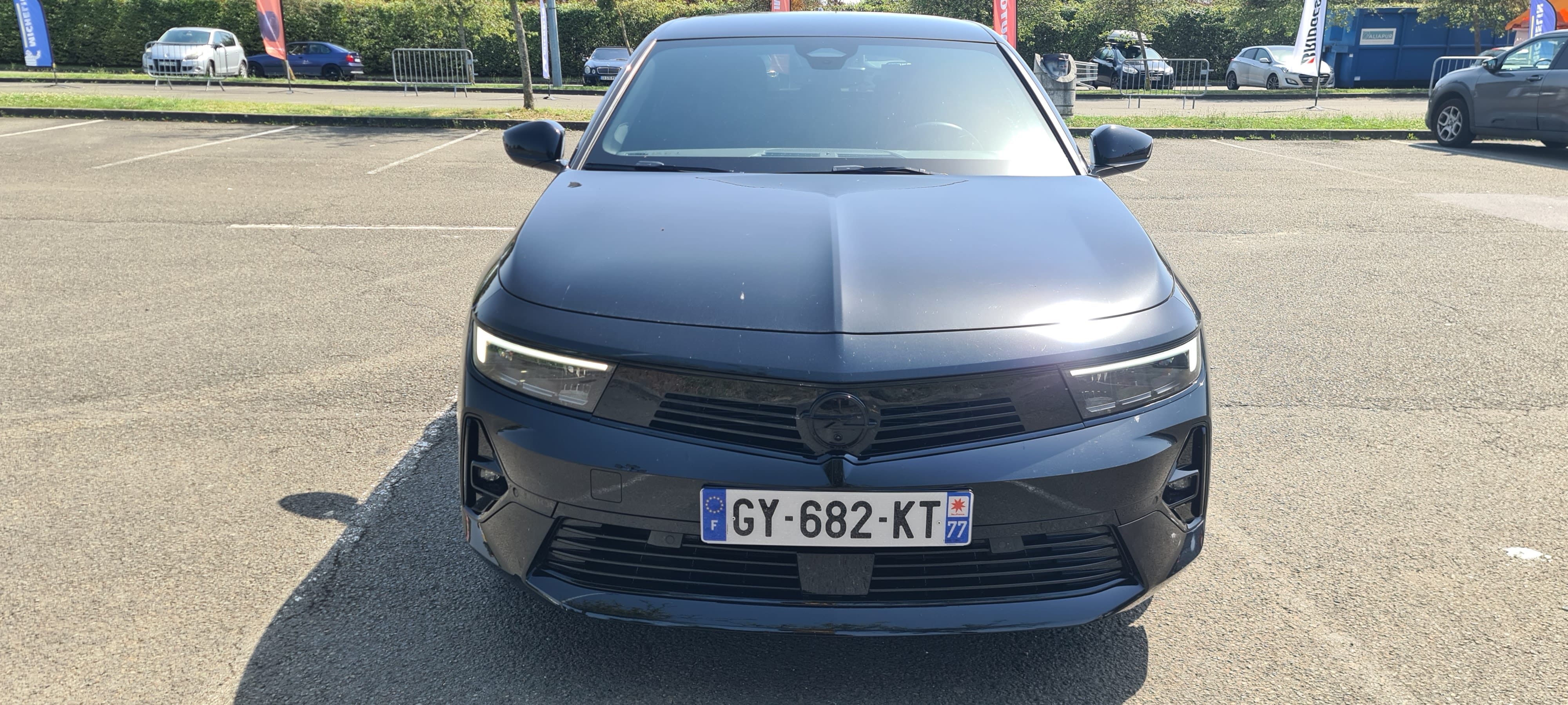 Opel Astra Hybride, 2022, Essence 95 / Électrique (hybride), automatique