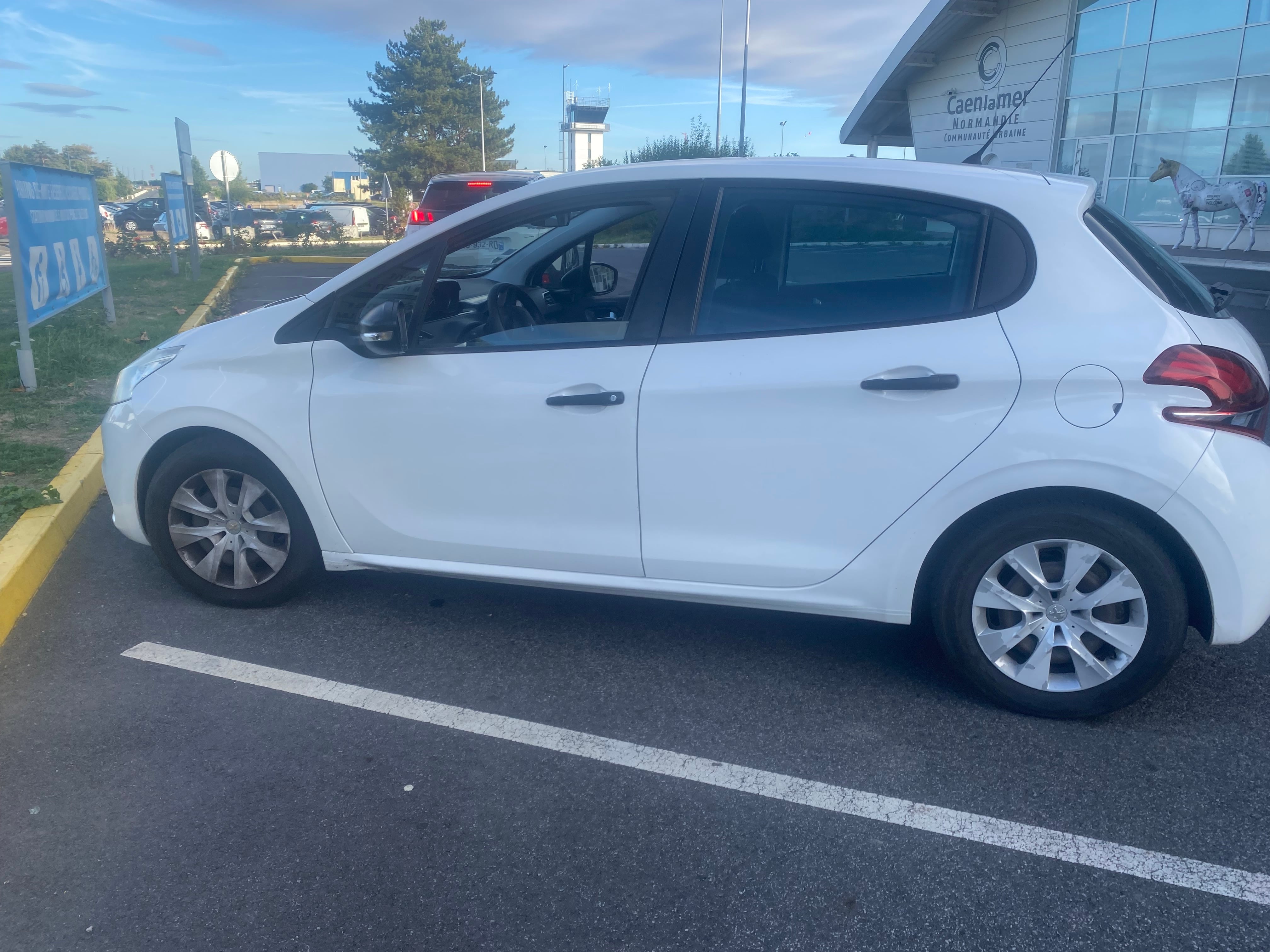 Peugeot 208 avec Régulateur de vitesse