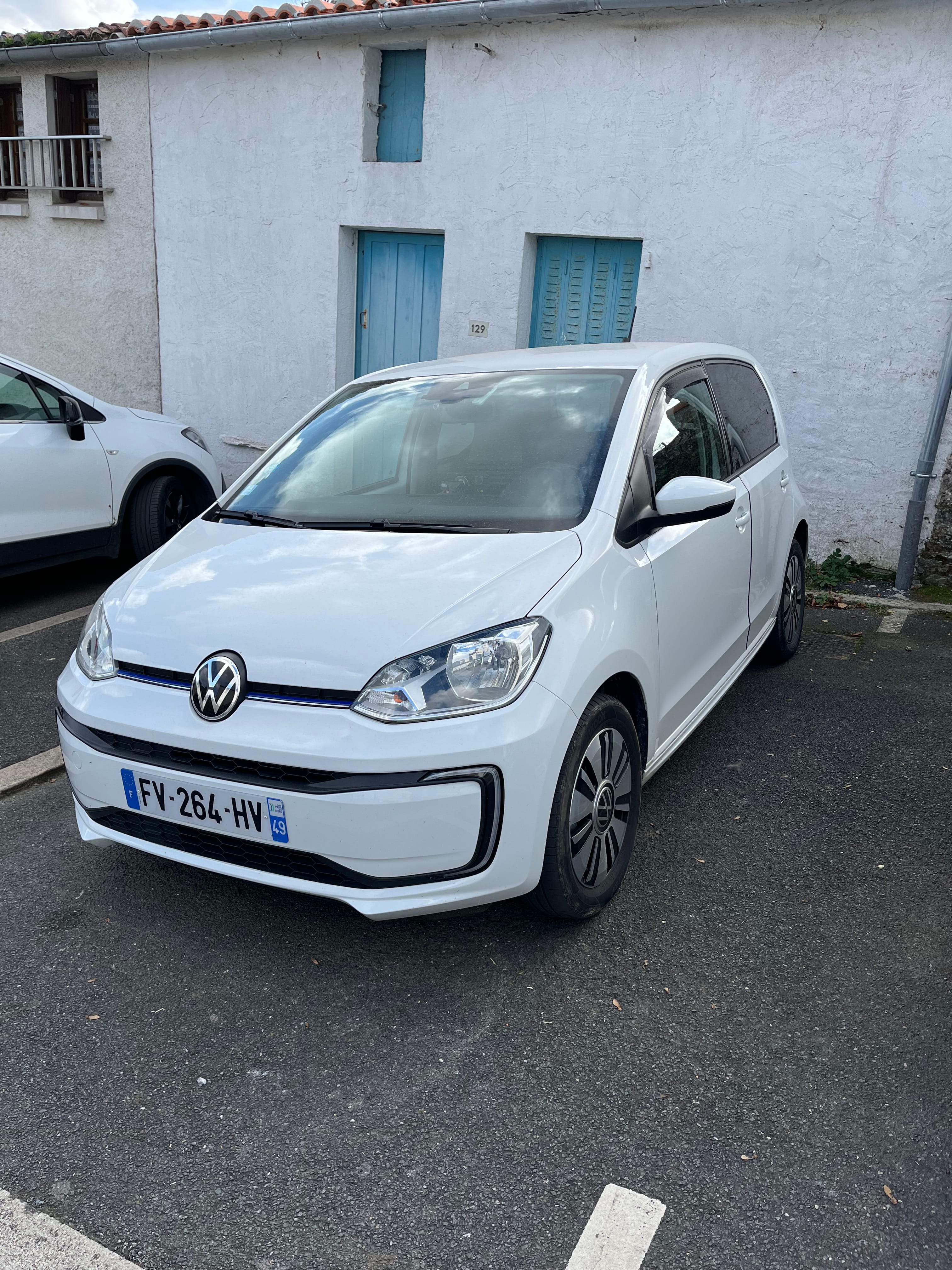 Volkswagen e-Up !, 2020, Électrique, automatique