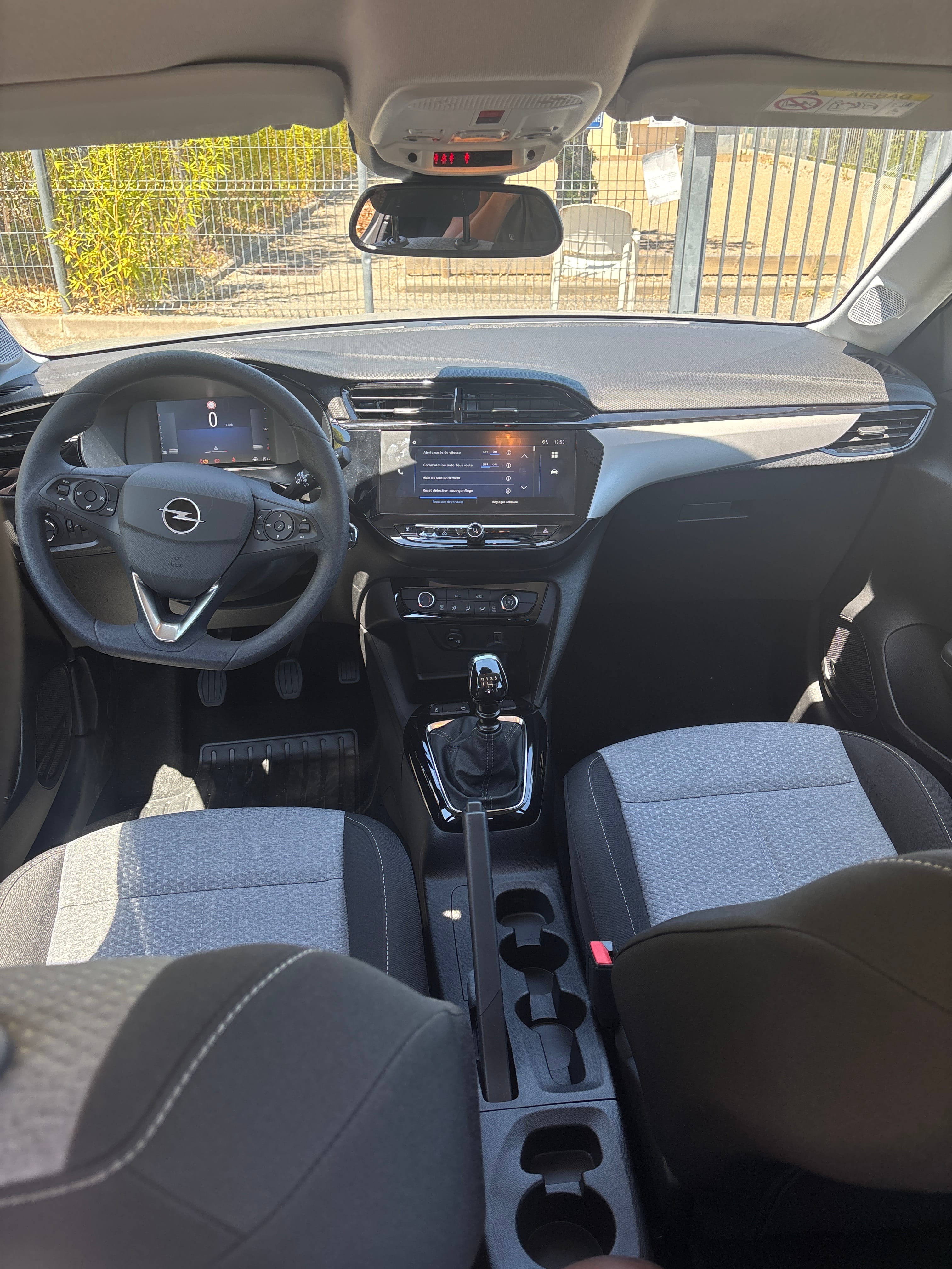 Opel Corsa avec GPS