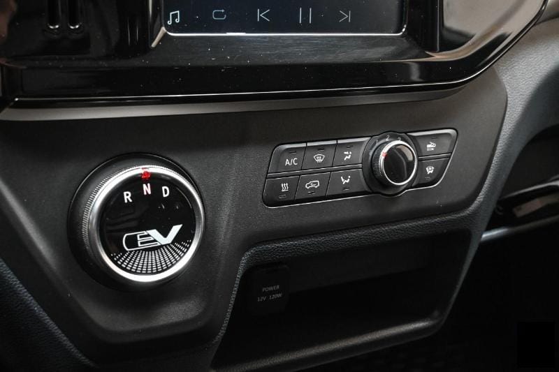 Maxus eDeliver 3 LWB (lang modell) med Sykkelstativ