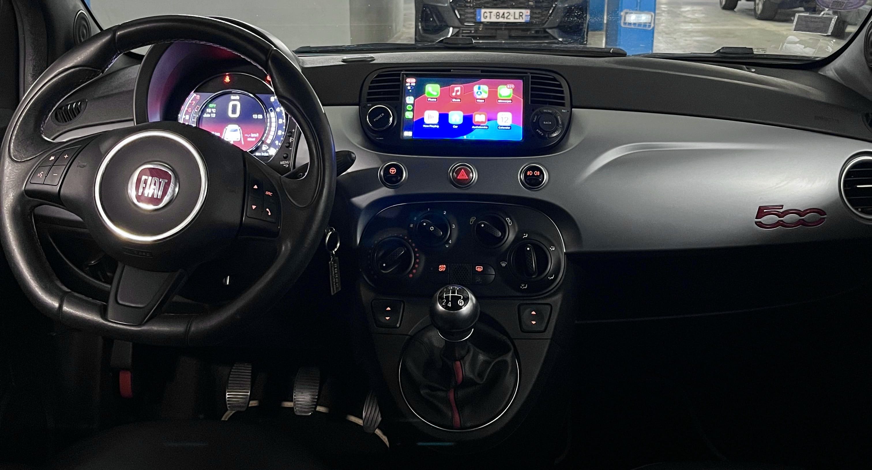 Fiat 500 avec GPS