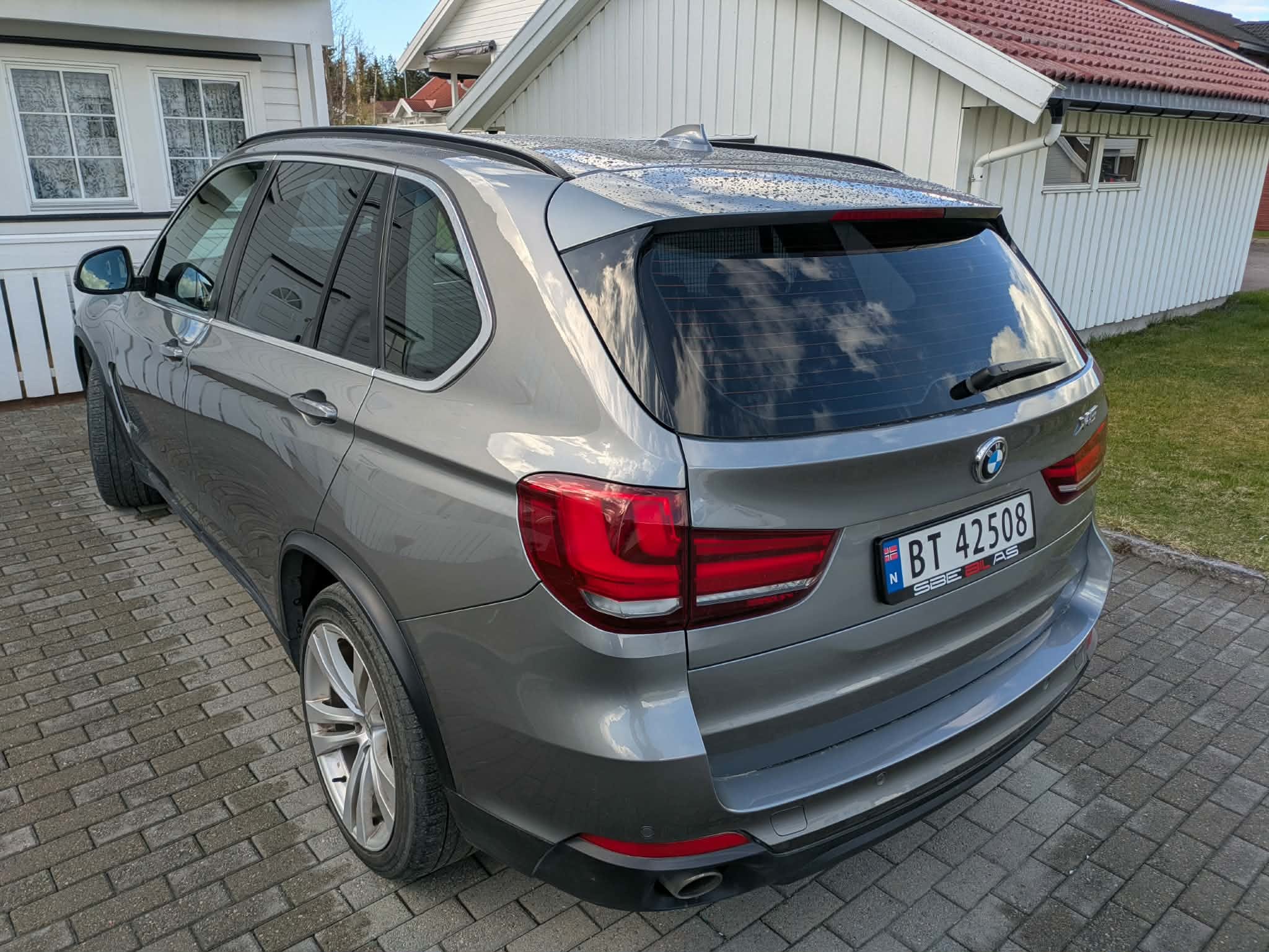 BMW X5 xDrive30d med Cruisekontroll