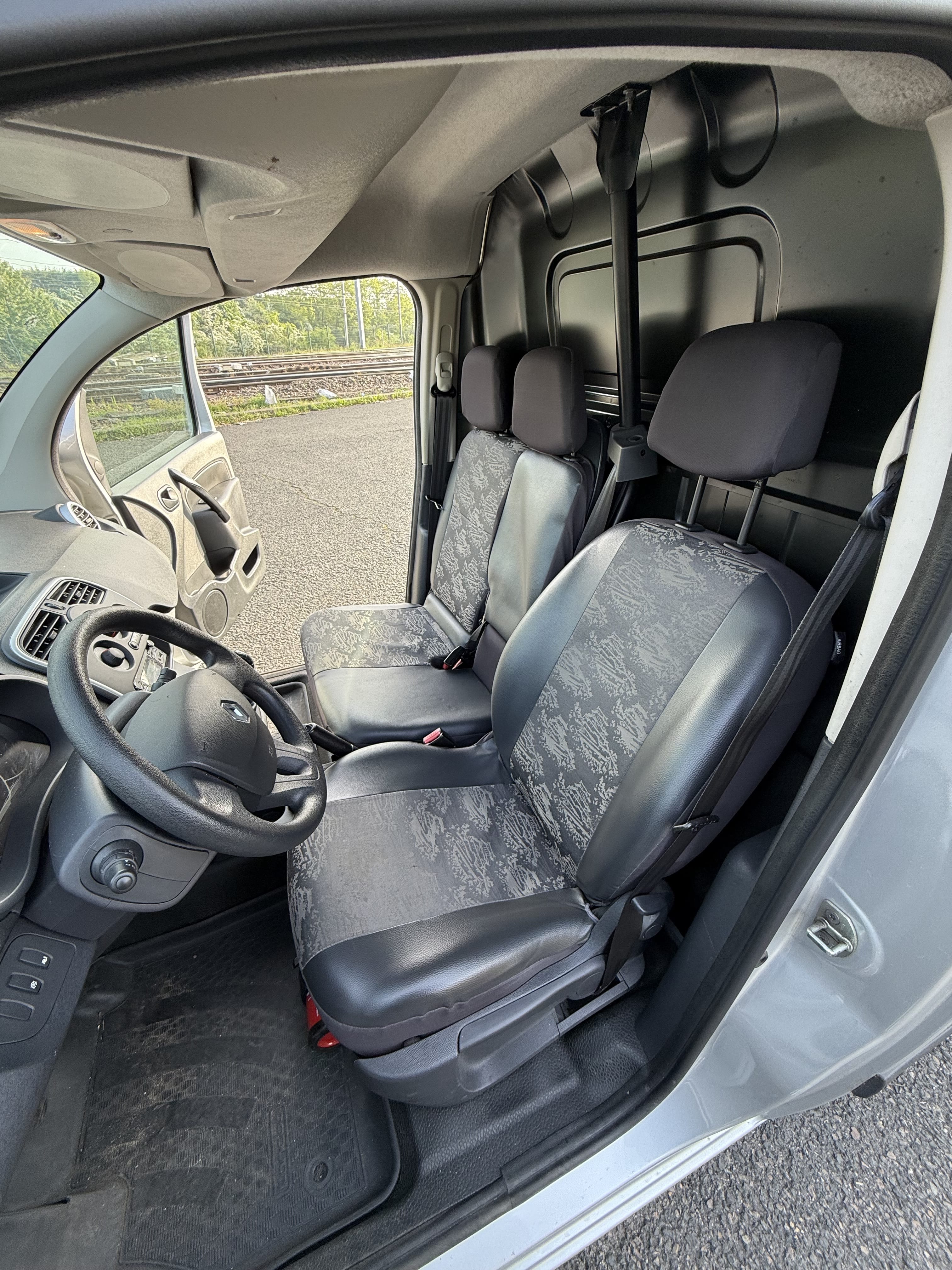 Renault Kangoo Express 1.5 DCI avec Audio Bluetooth