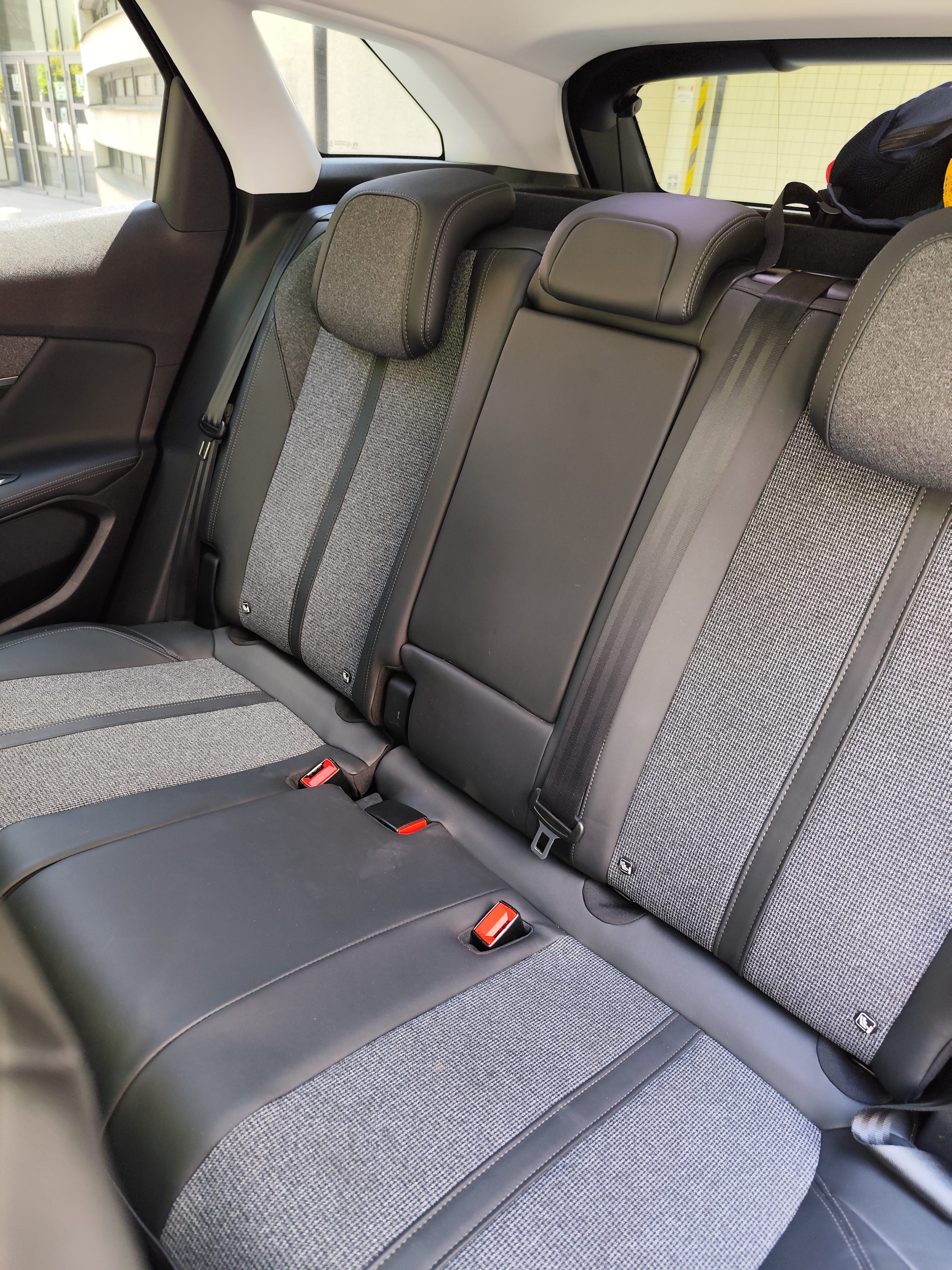 Peugeot 3008 Boîte auto avec Siège bébé