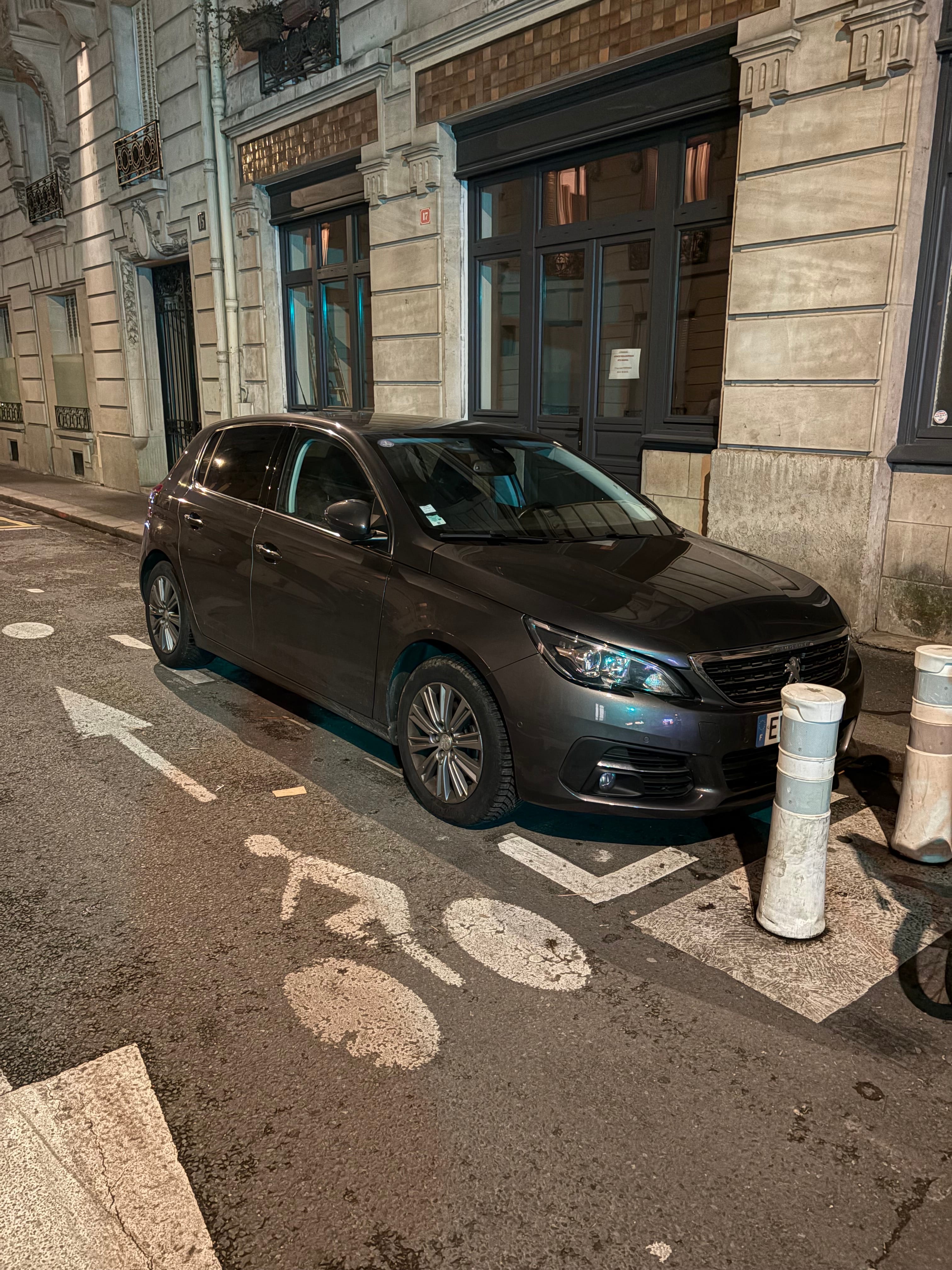 Peugeot 308, 2018, Essence 95