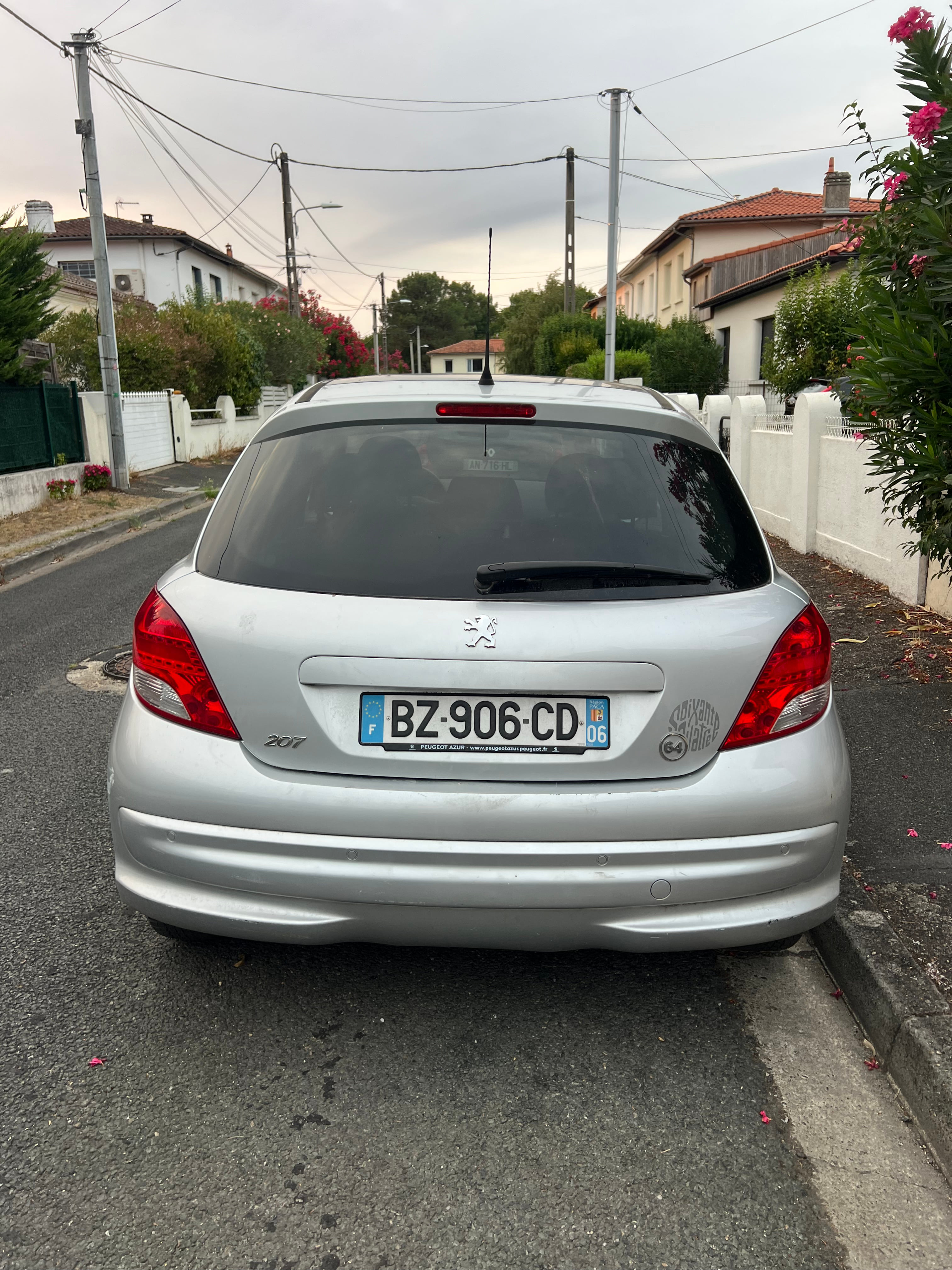Peugeot 207 avec Port USB