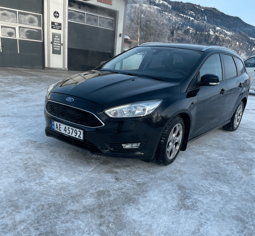 Ford Focus, 2015, Blyfri 95