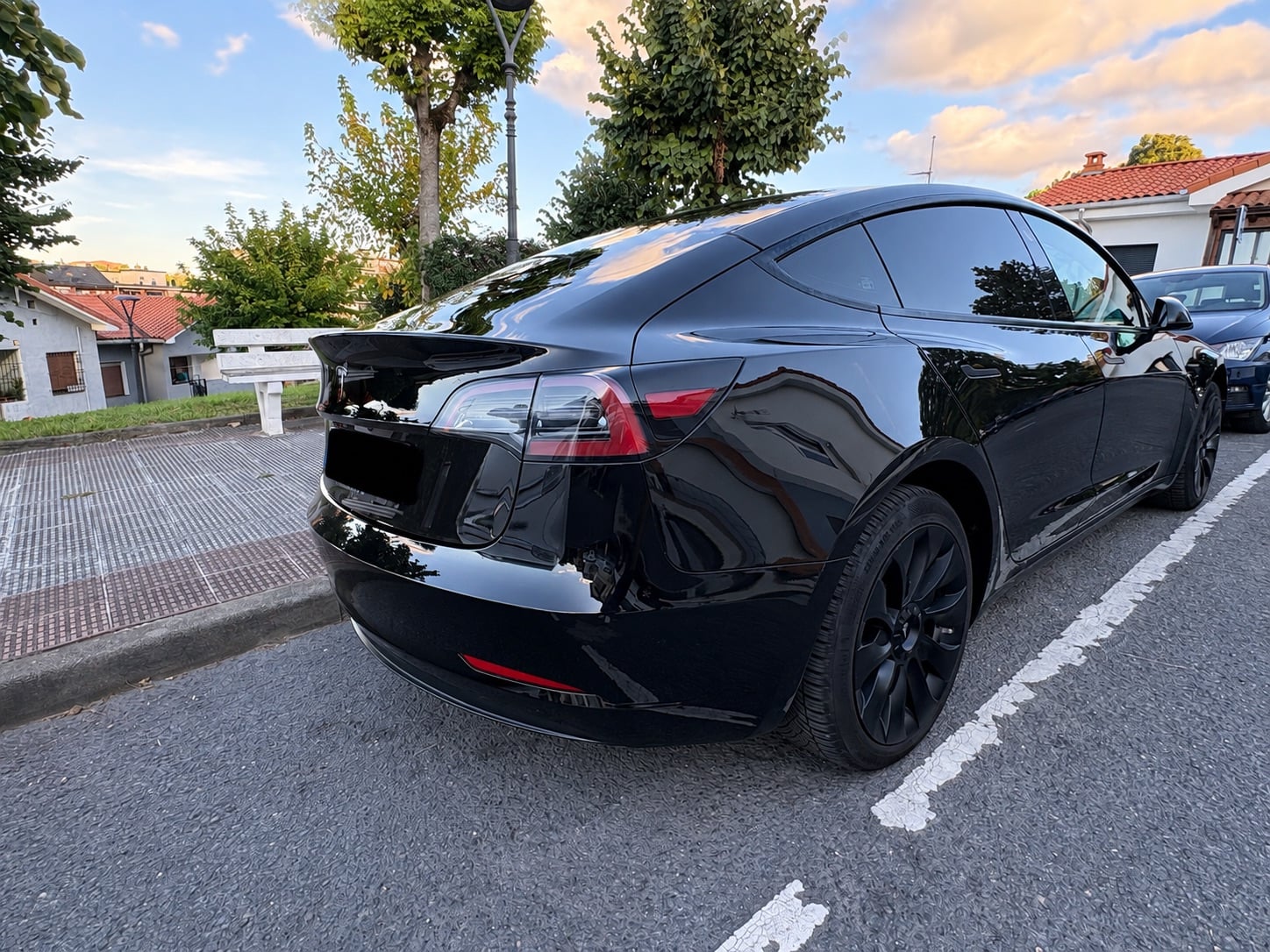 Tesla Model 3 Long Range con Cámara de marcha atrás
