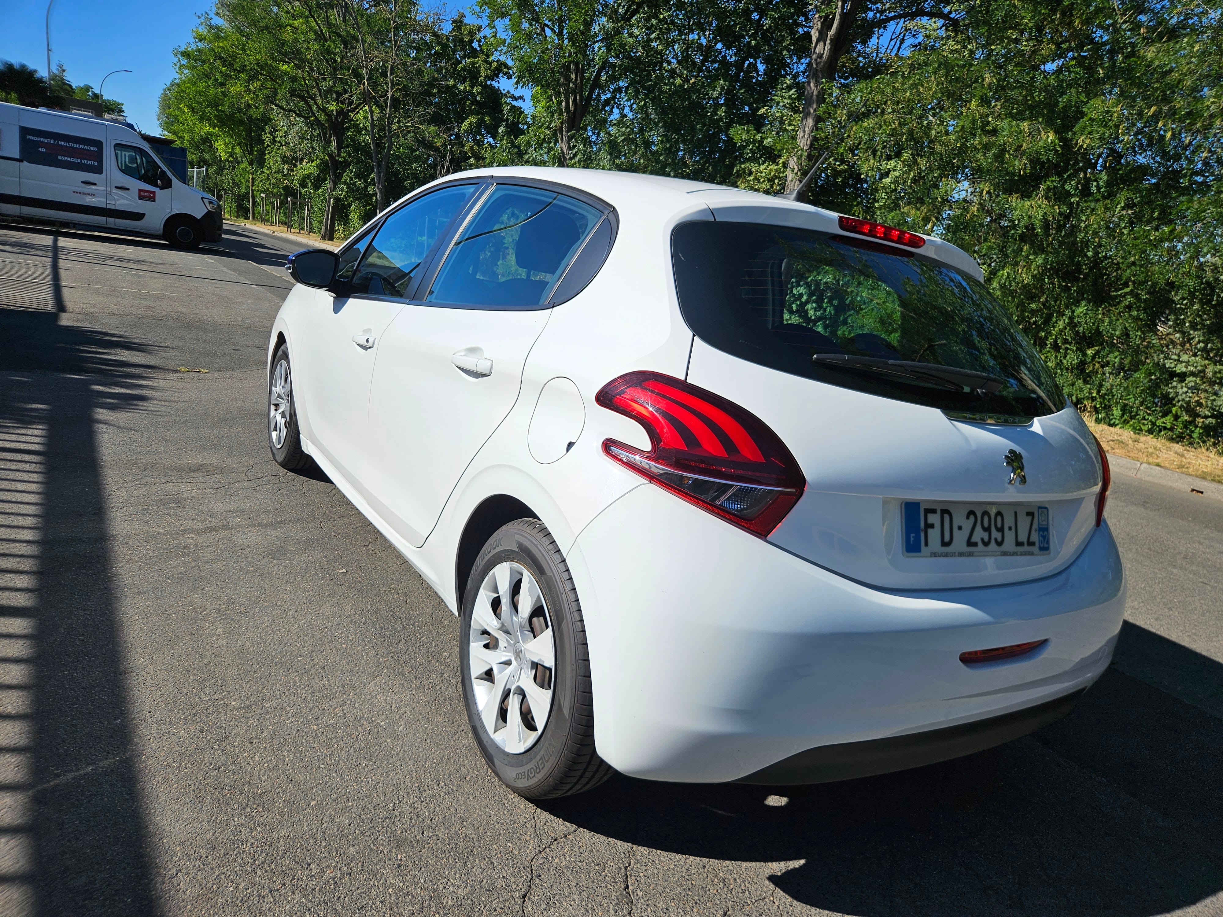Peugeot 208 avec Régulateur de vitesse