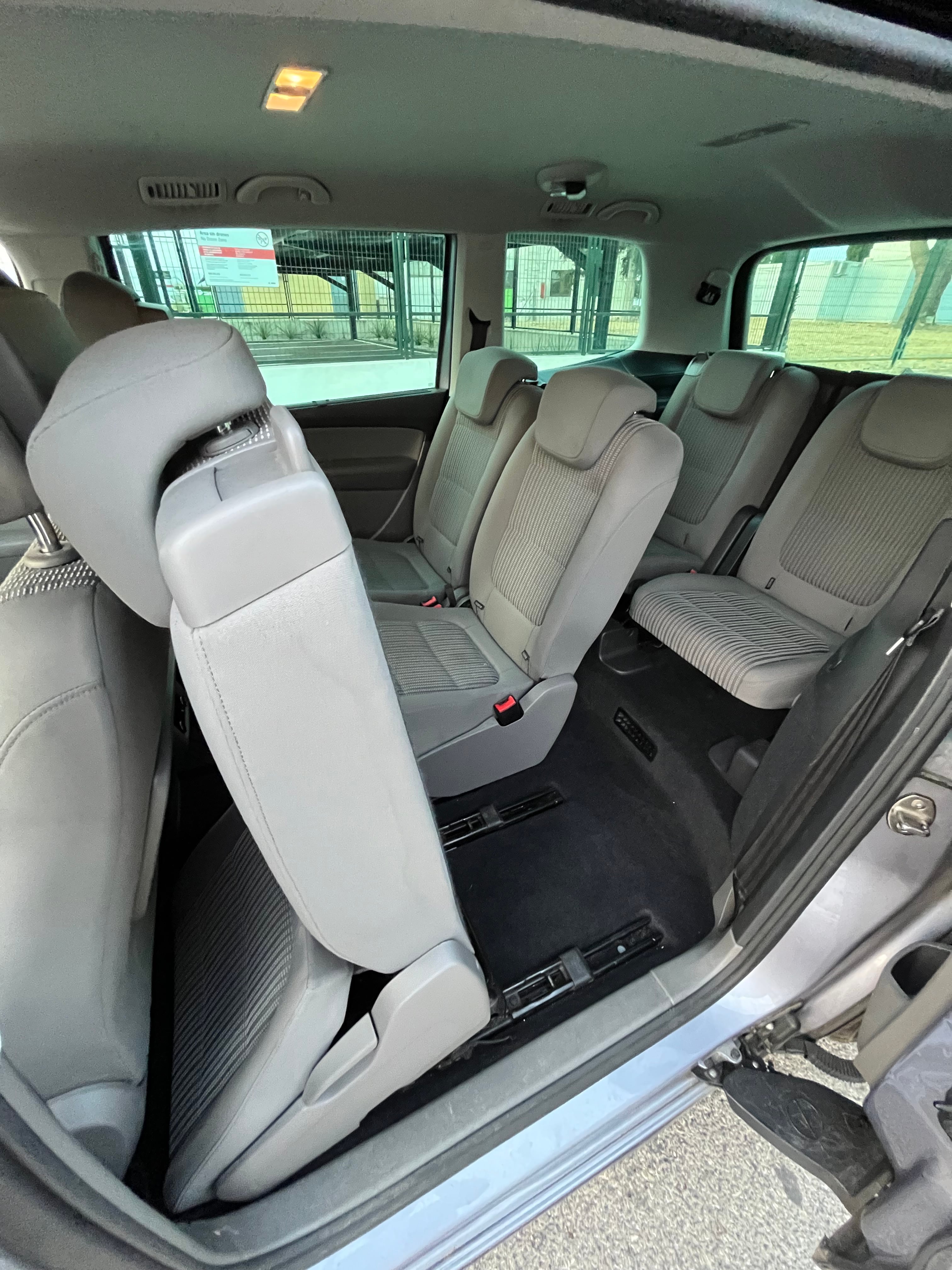 Seat Alhambra con Control de velocidad