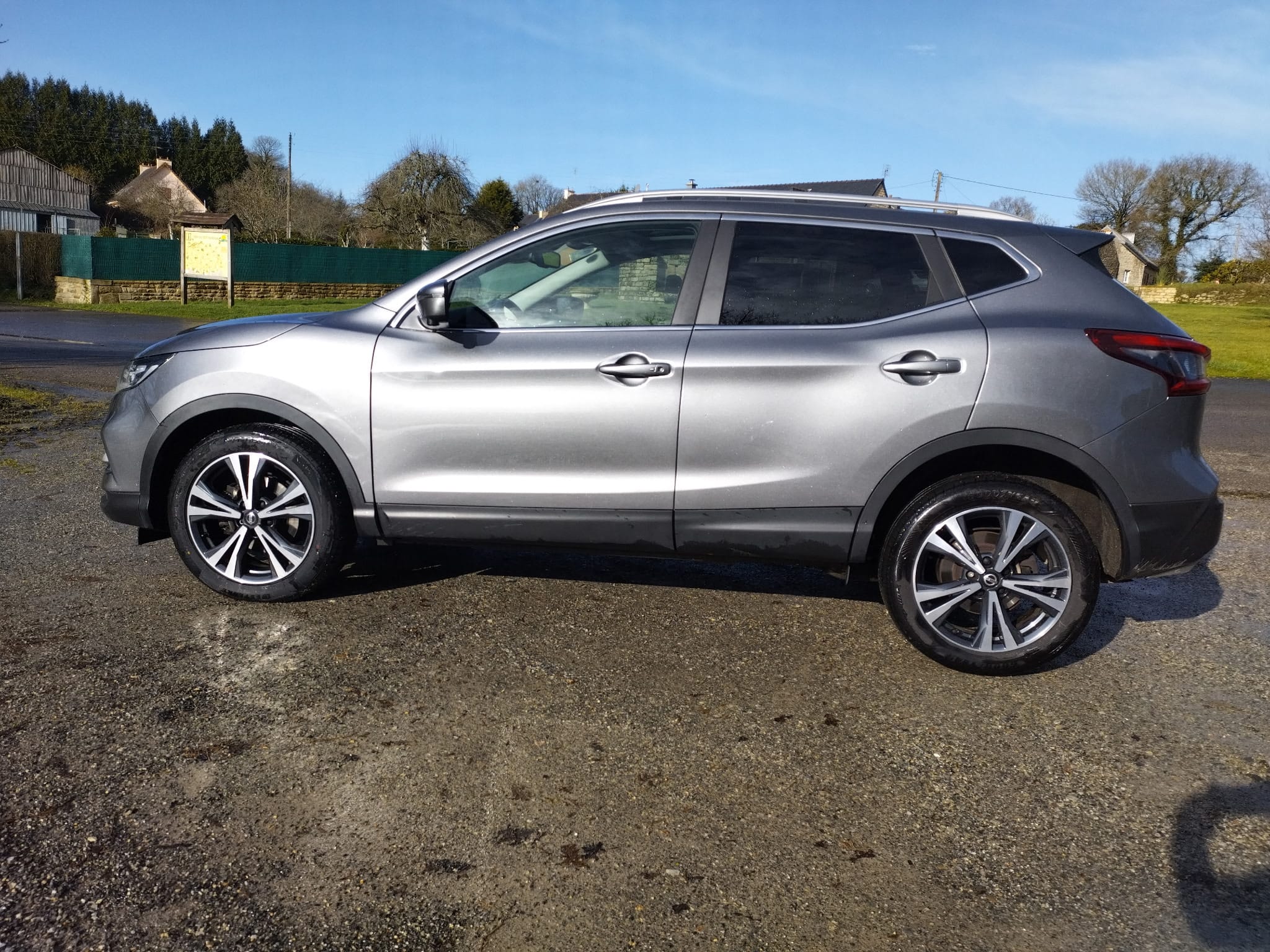 Nissan Qashqai+2 avec Climatisation