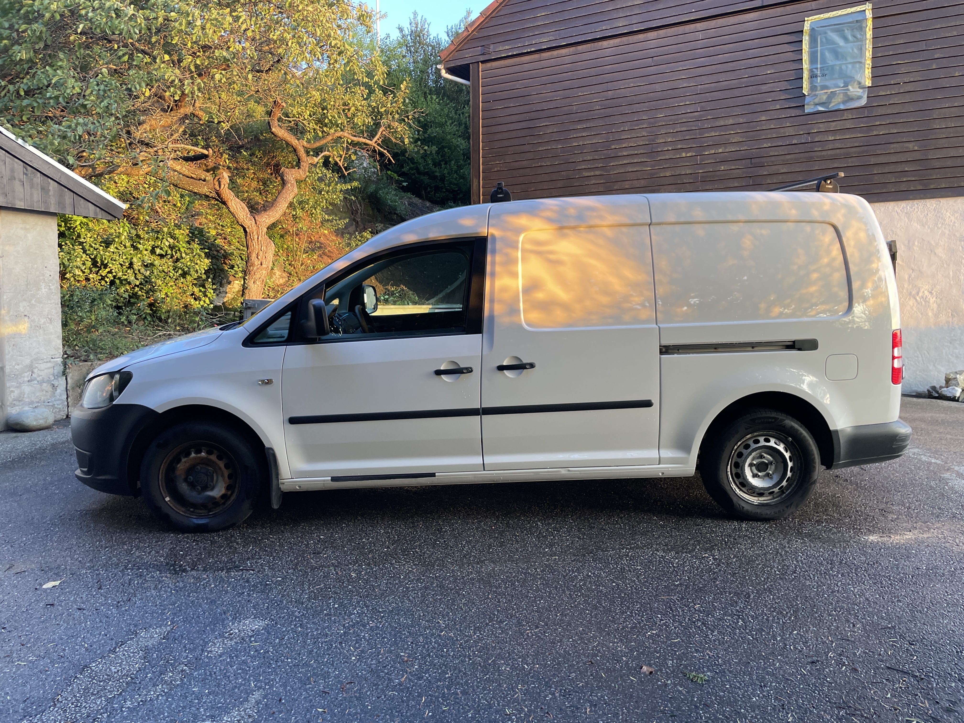 Volkswagen Caddy Maxi med Aircondition