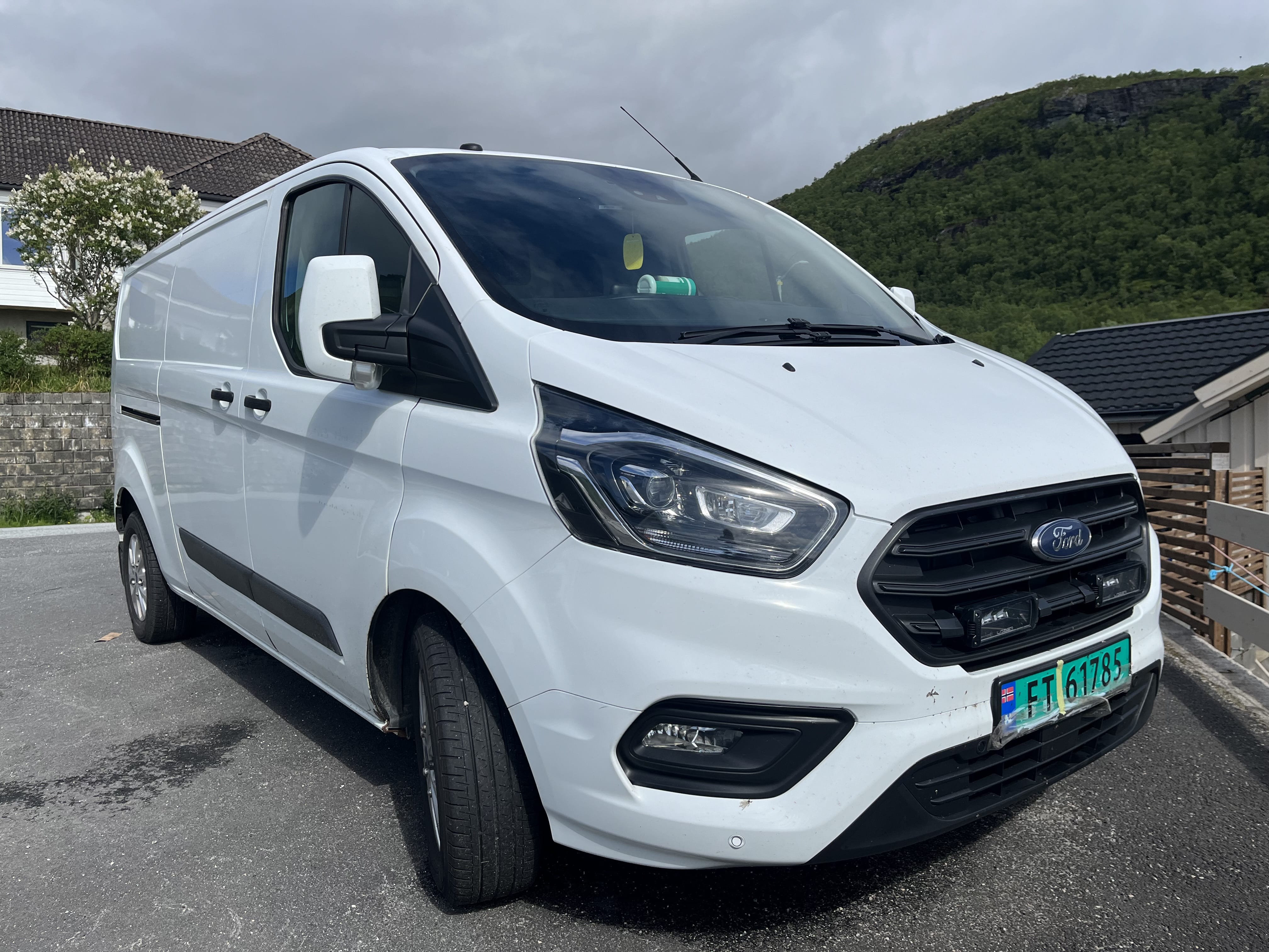 Ford Transit Custom Kombi, 2018, Diesel, automatisk