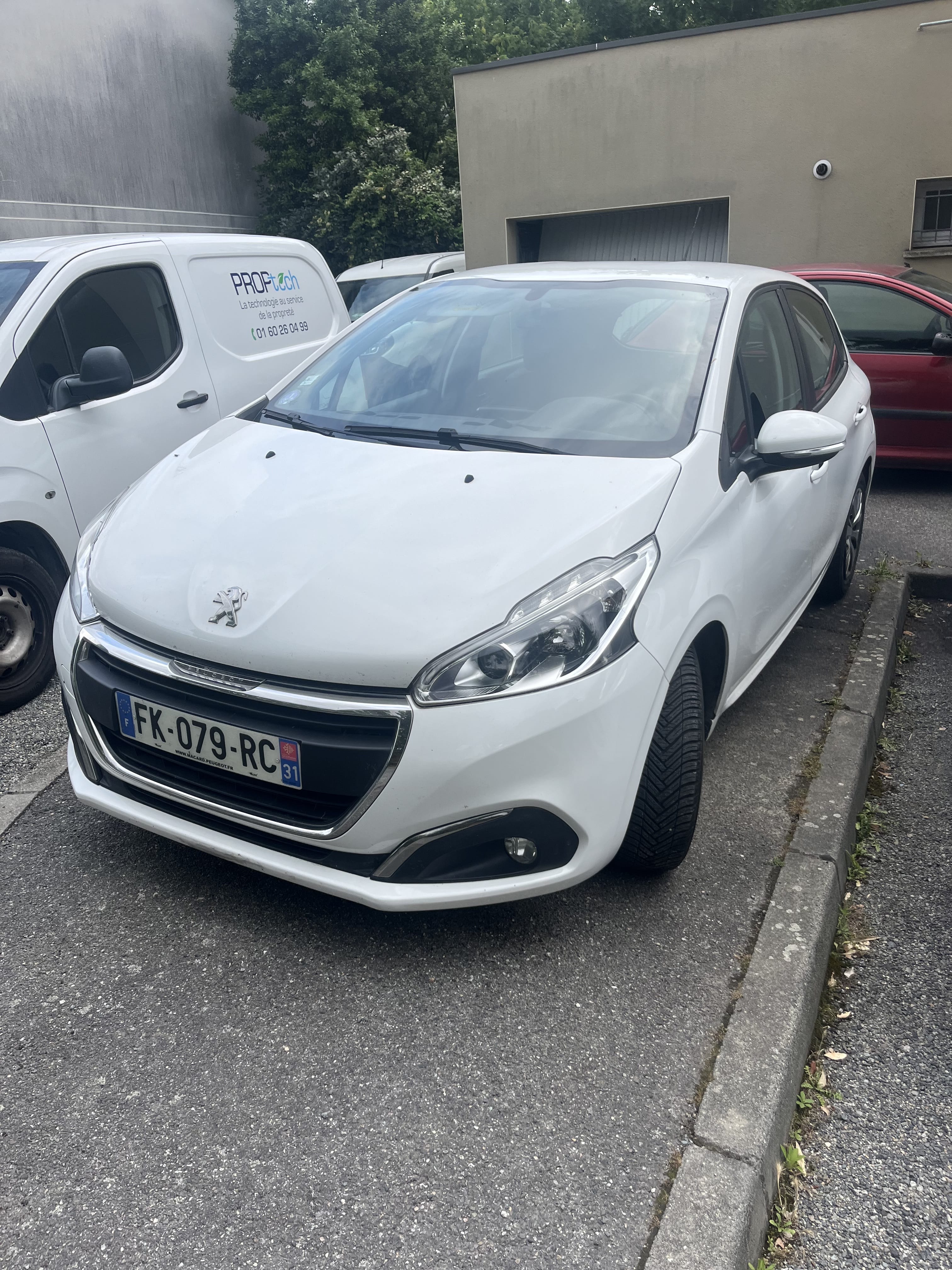 Peugeot 208, 2019, Essence 95