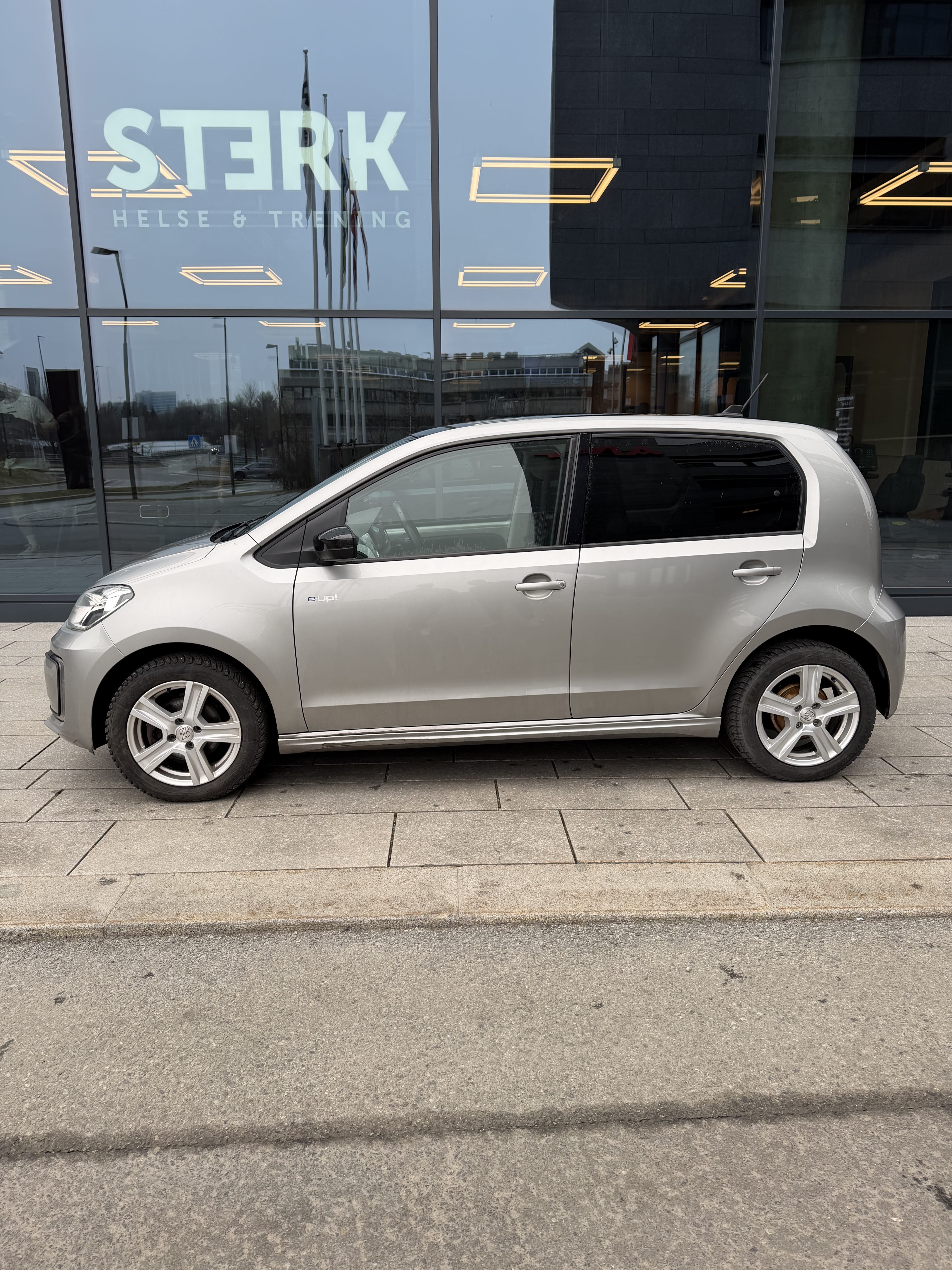 Volkswagen e-Up ! med Aircondition