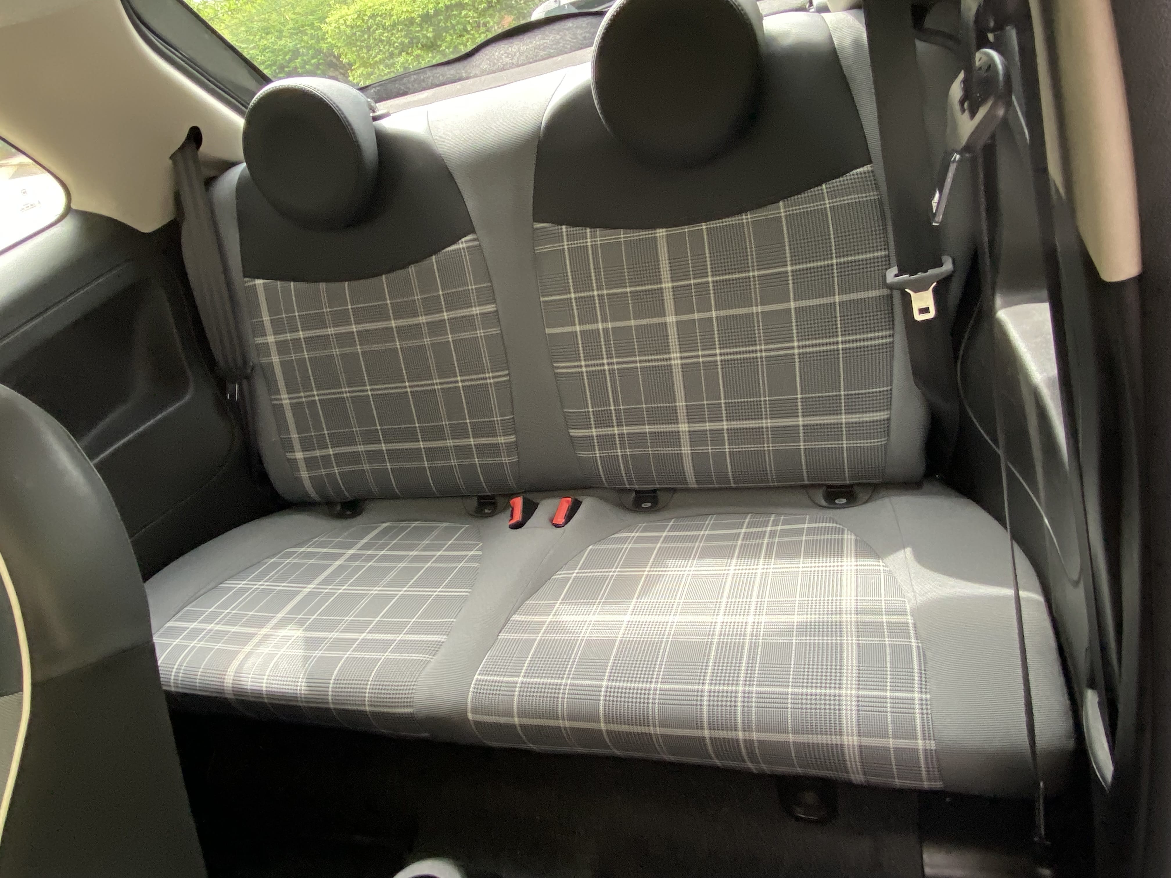 Fiat 500 avec Autoradio