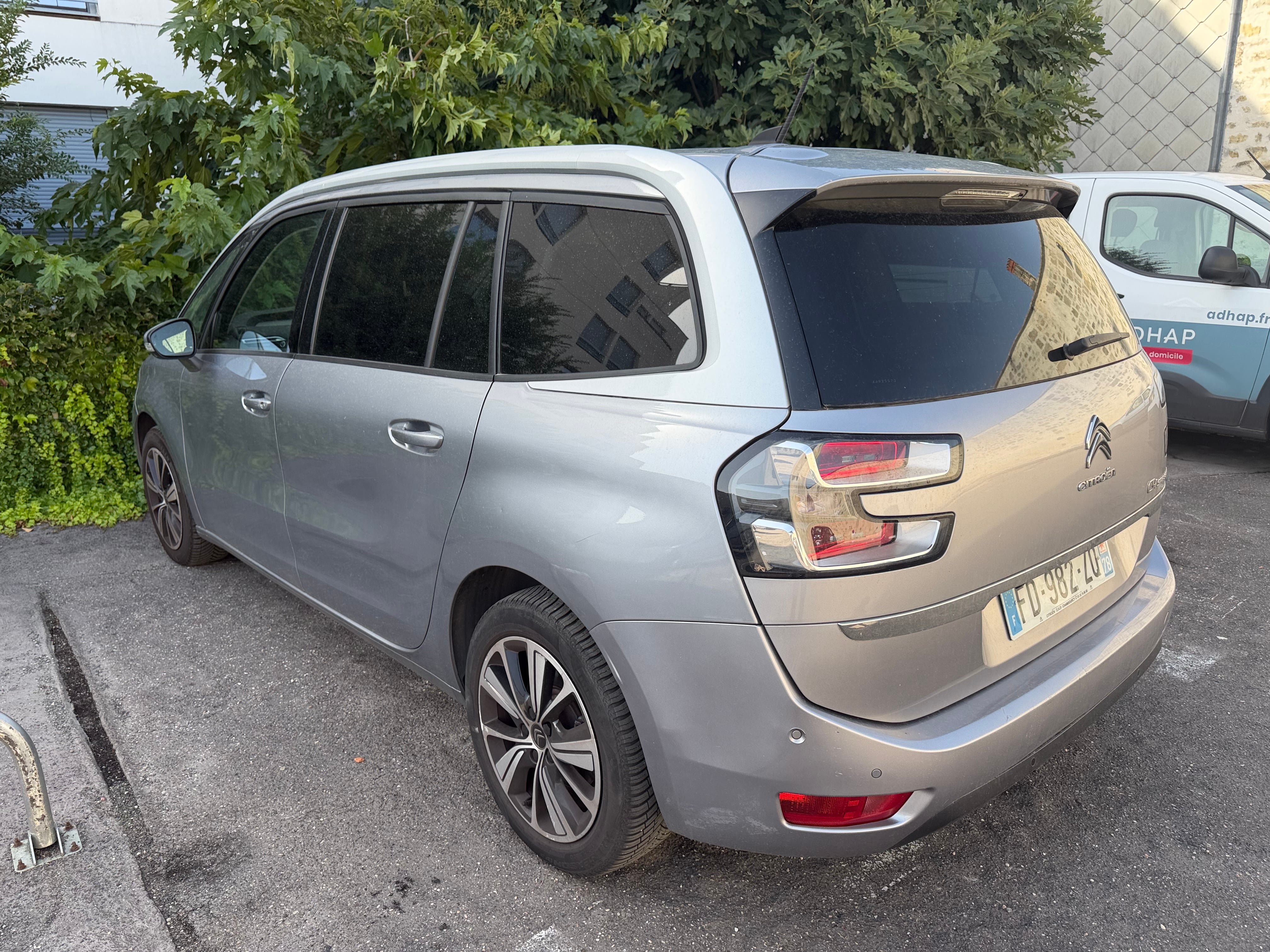 Citroen C4 Grand Spacetourer avec Caméra de recul
