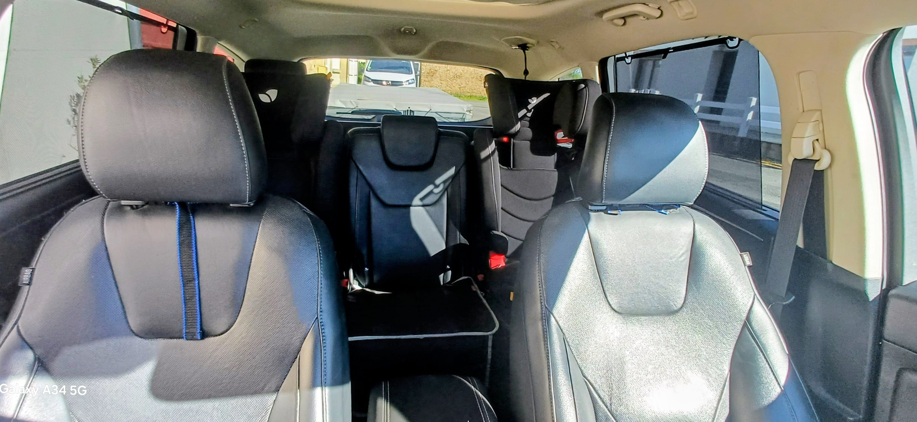 Ford S-Max 2.0 TDCI avec Audio Bluetooth