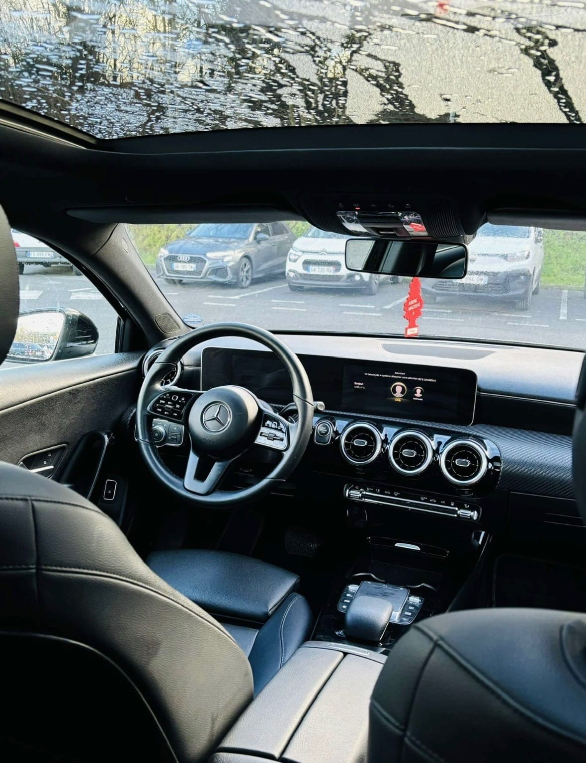 Mercedes-Benz Classe A 250 e avec GPS