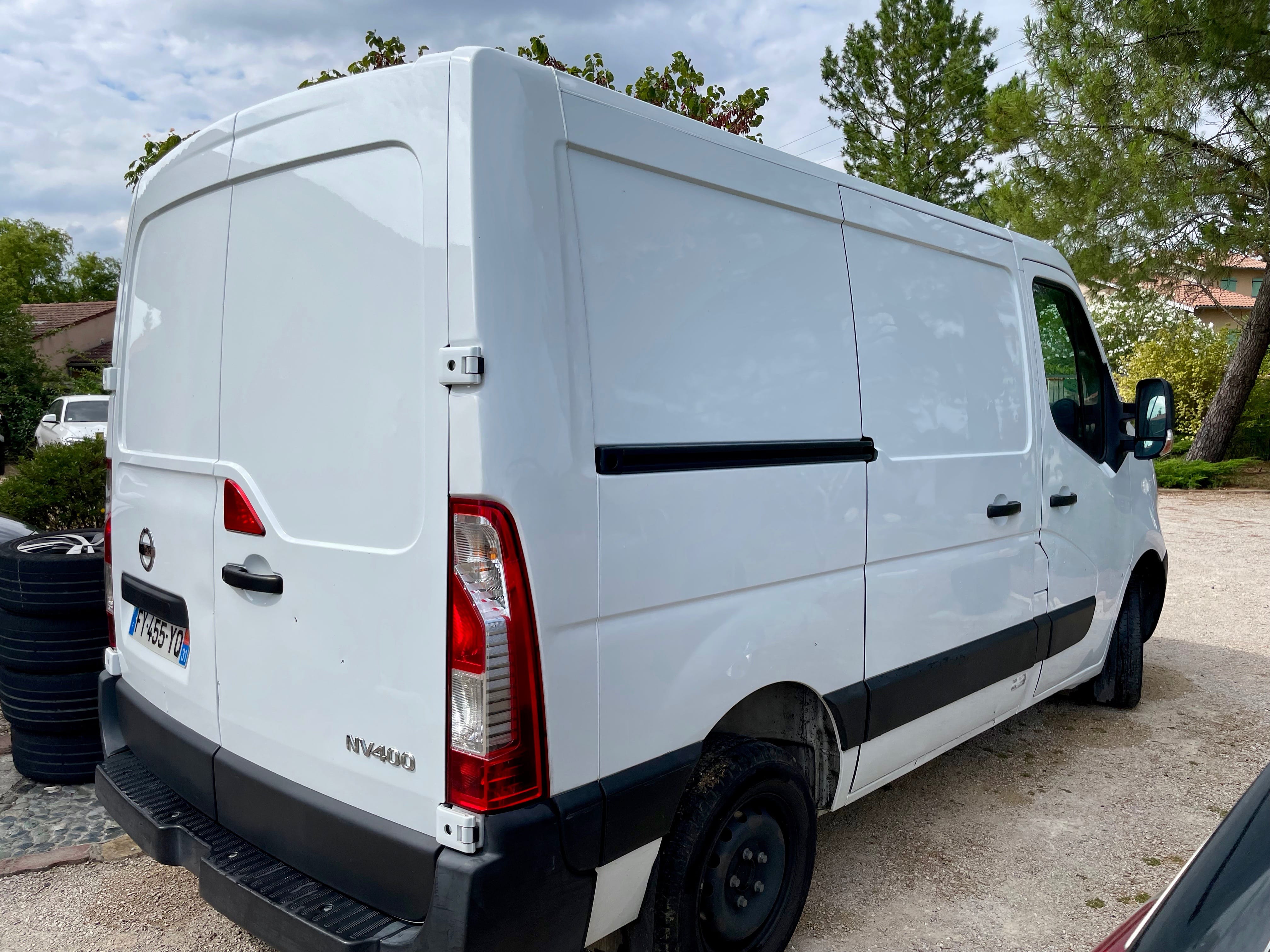 Nissan NV400 Diesel avec Climatisation