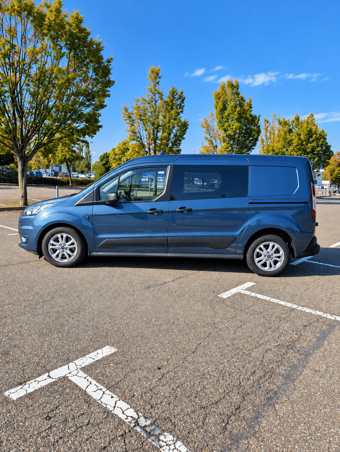Ford Transit Connect avec Climatisation