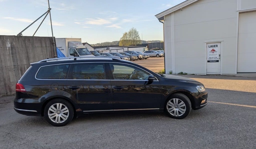Volkswagen Passat with Air conditioning