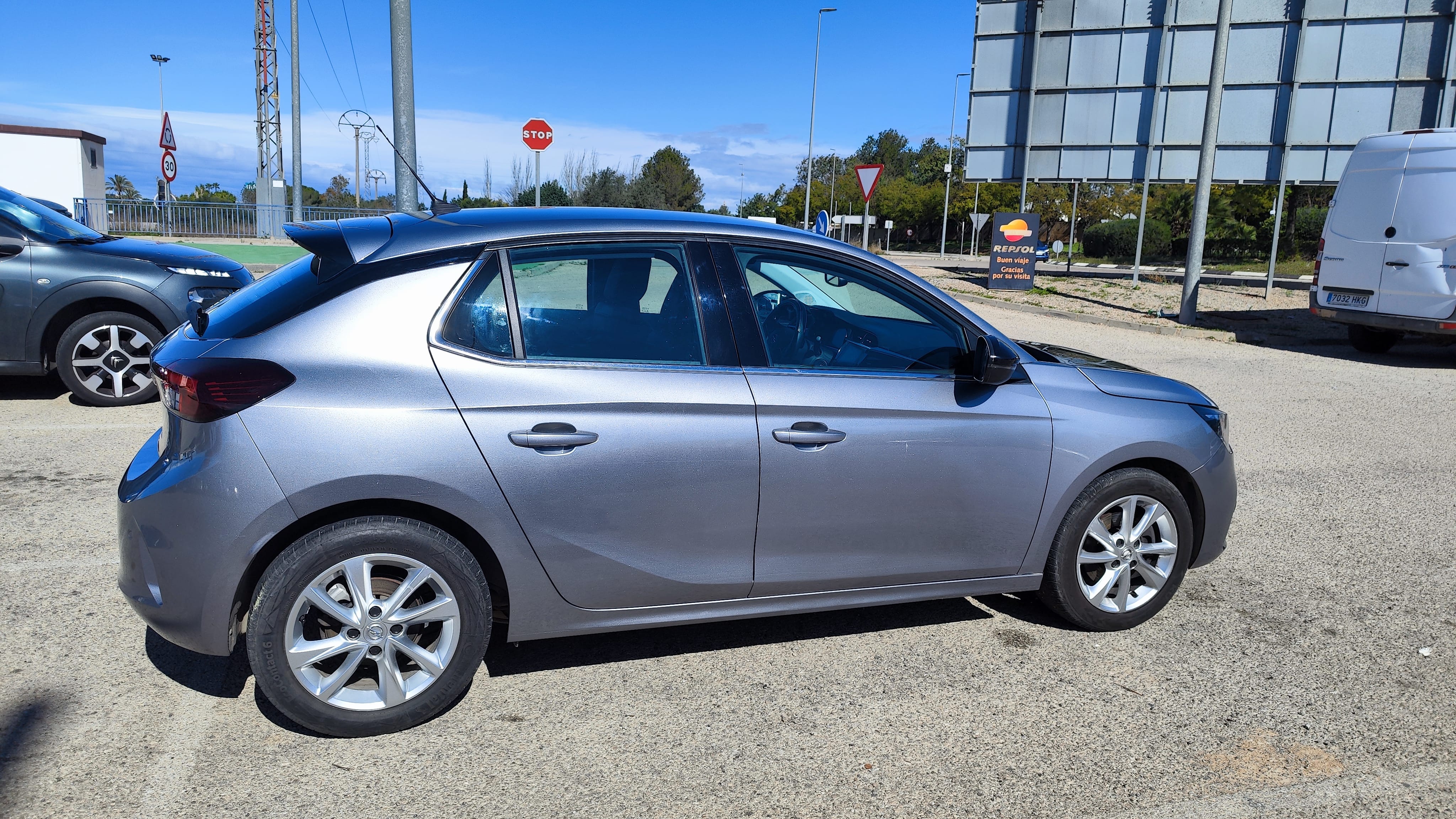 Opel Corsa F con Aire acondicionado