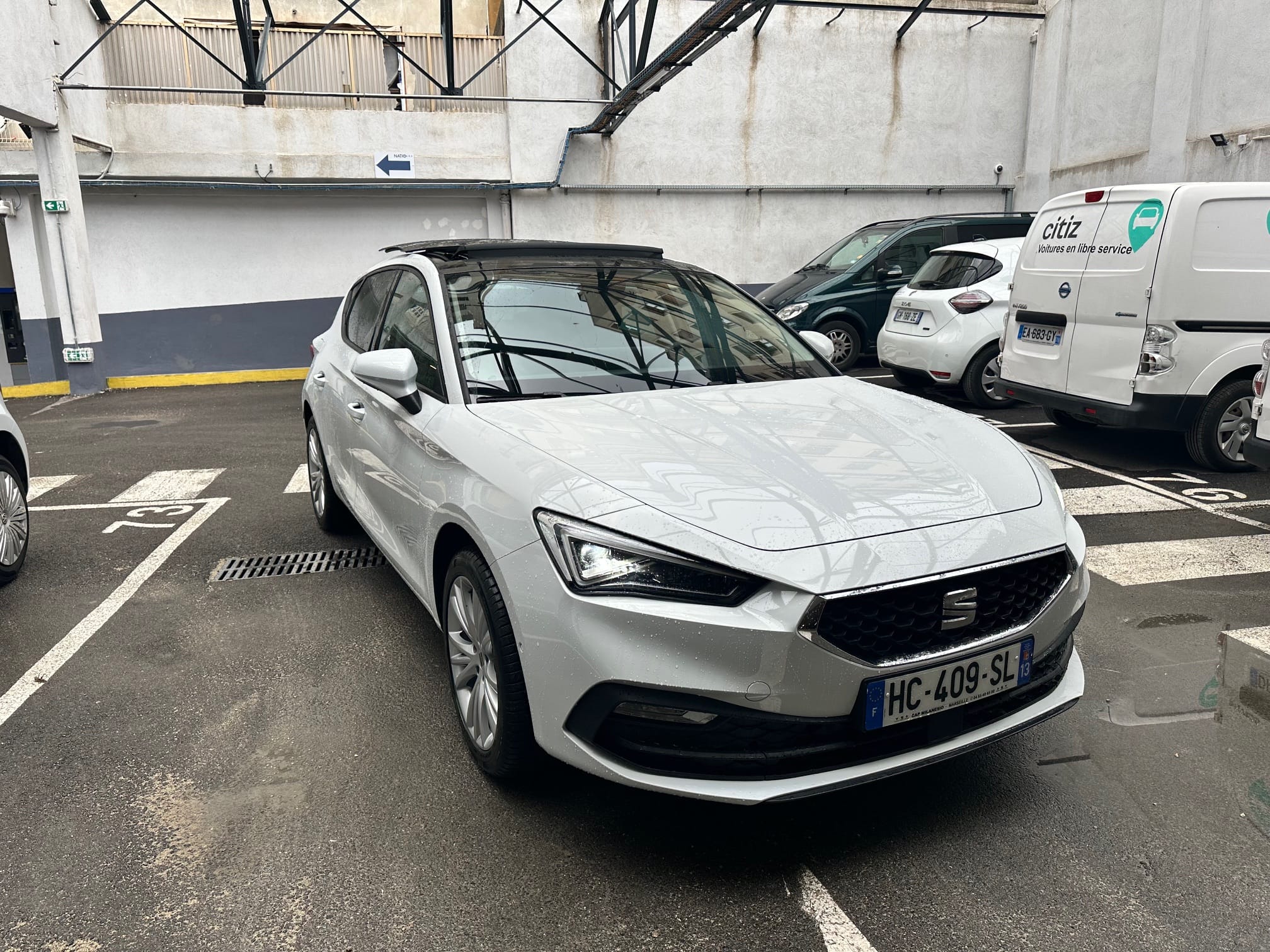 Seat Leon 2025 TOIT OUVRANT ET BOÎTE AUTO, 2025, Essence 98, automatique
