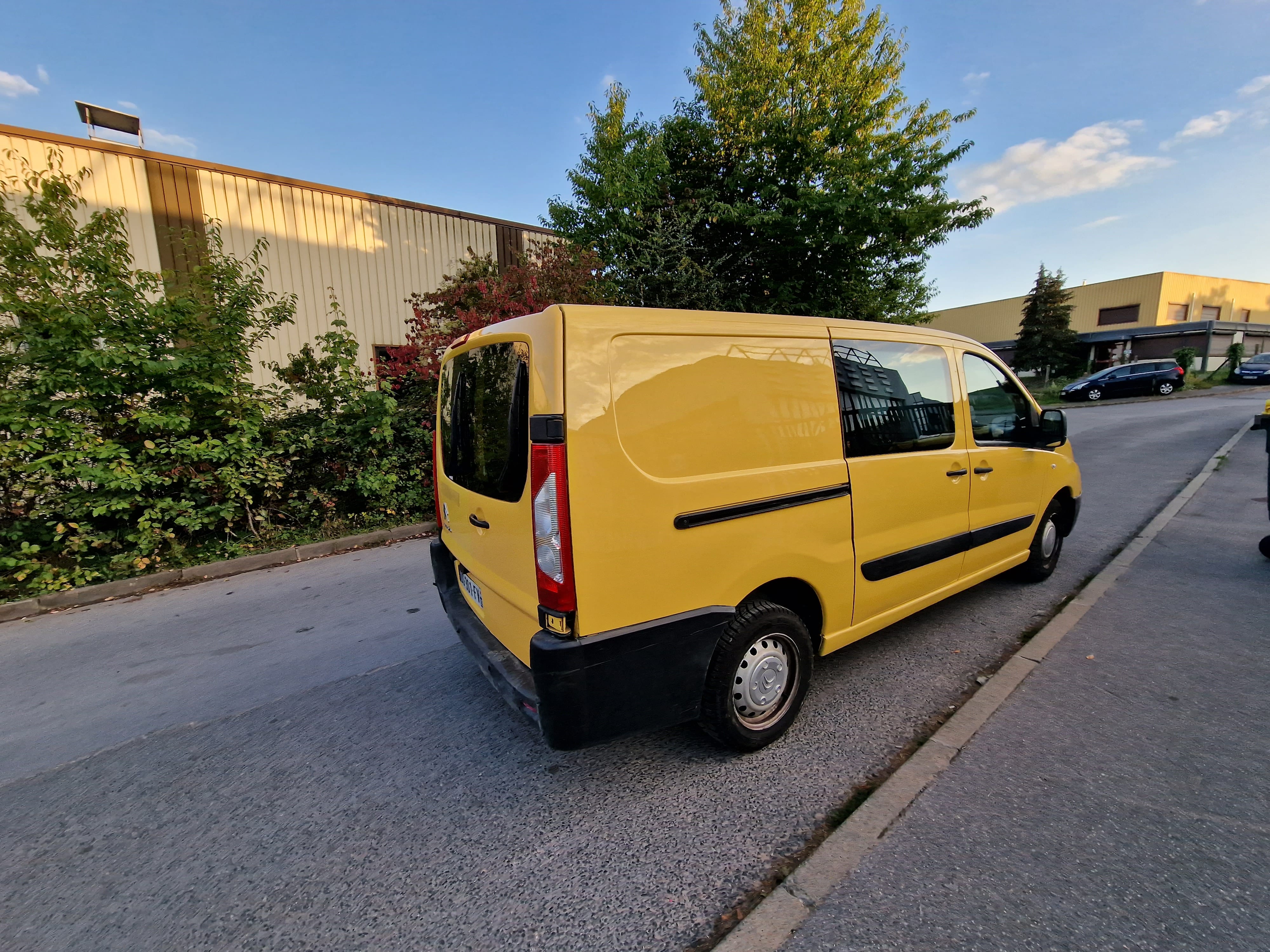 Citroen Jumpy Malakoff - EA967KA avec Audio Bluetooth