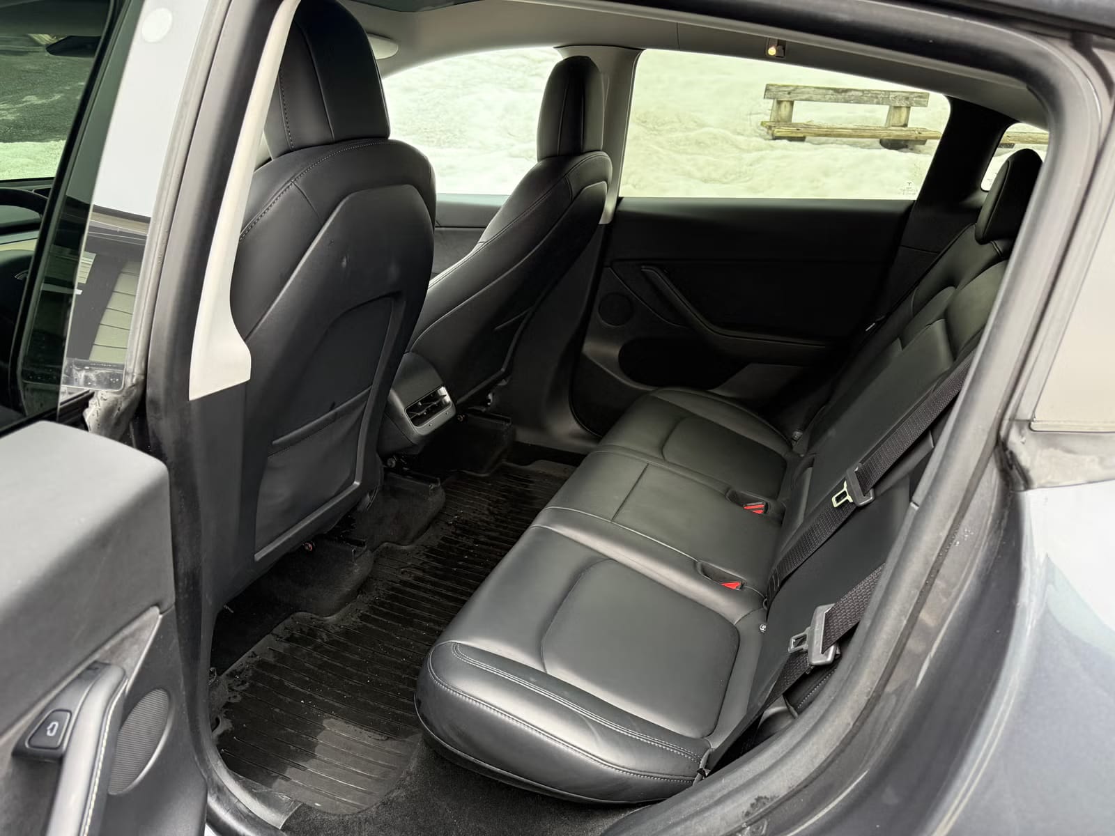 Tesla Model Y Long Range with Cruise control