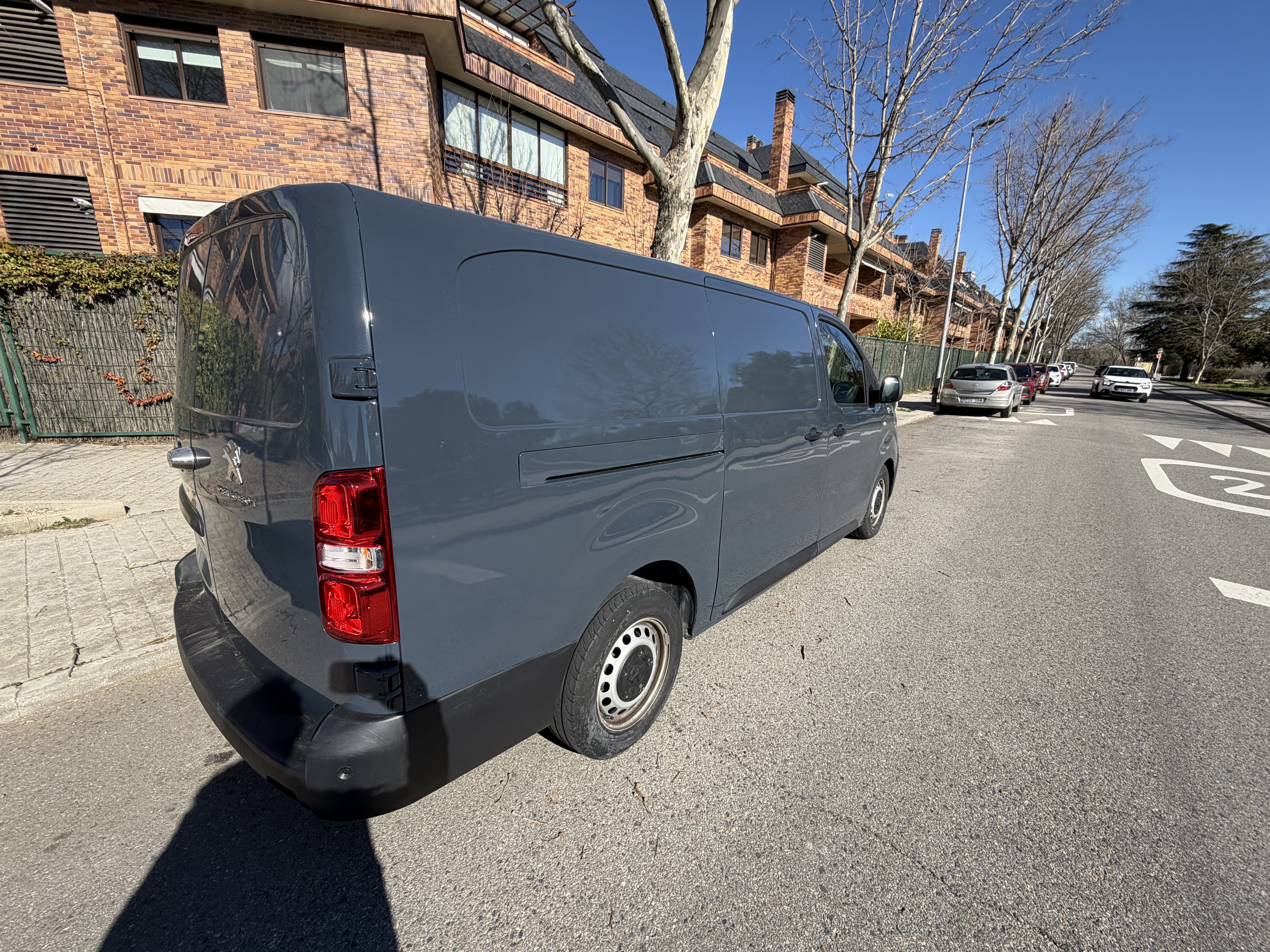 Peugeot Expert con GPS