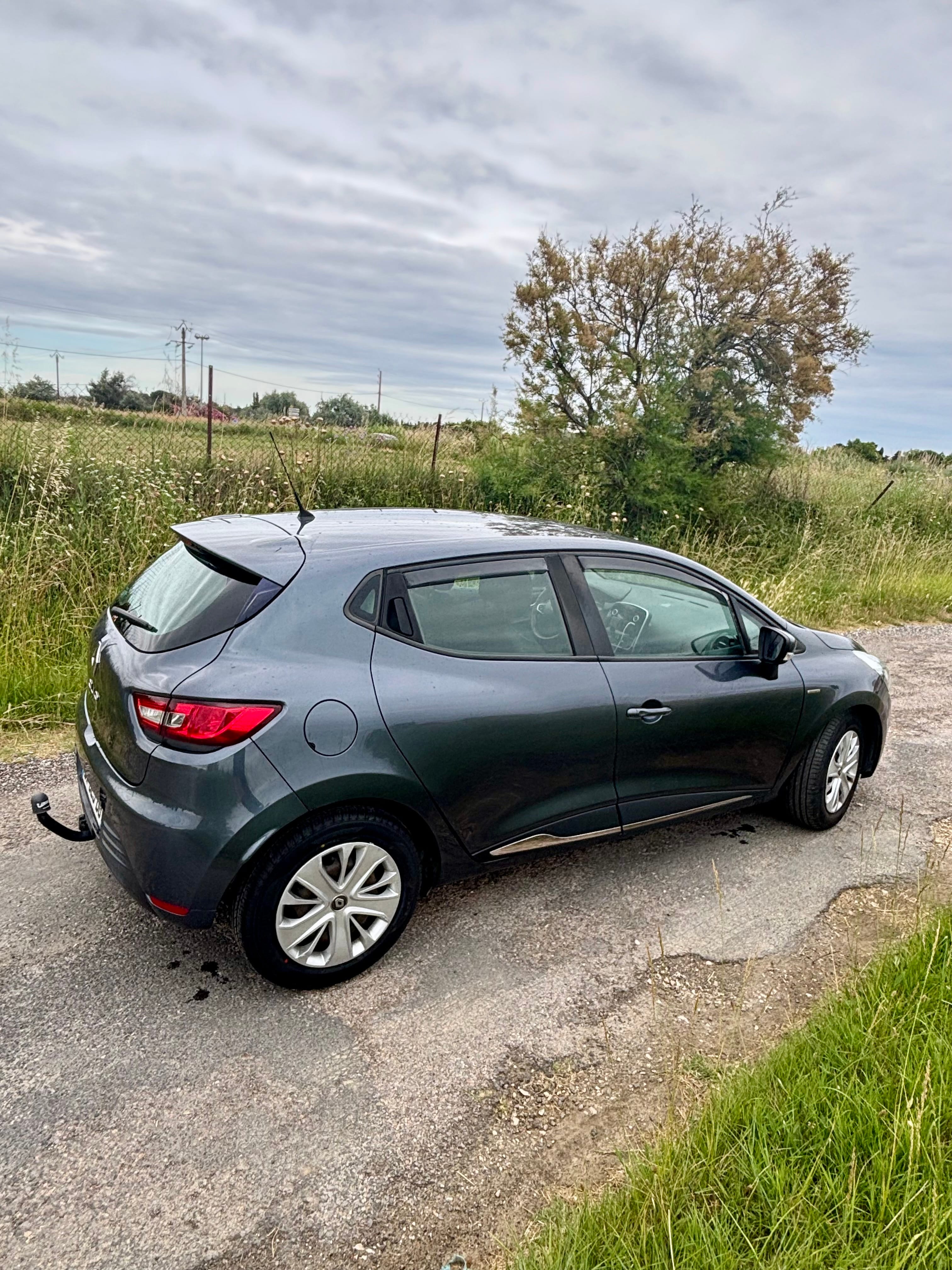 Renault Clio avec Climatisation