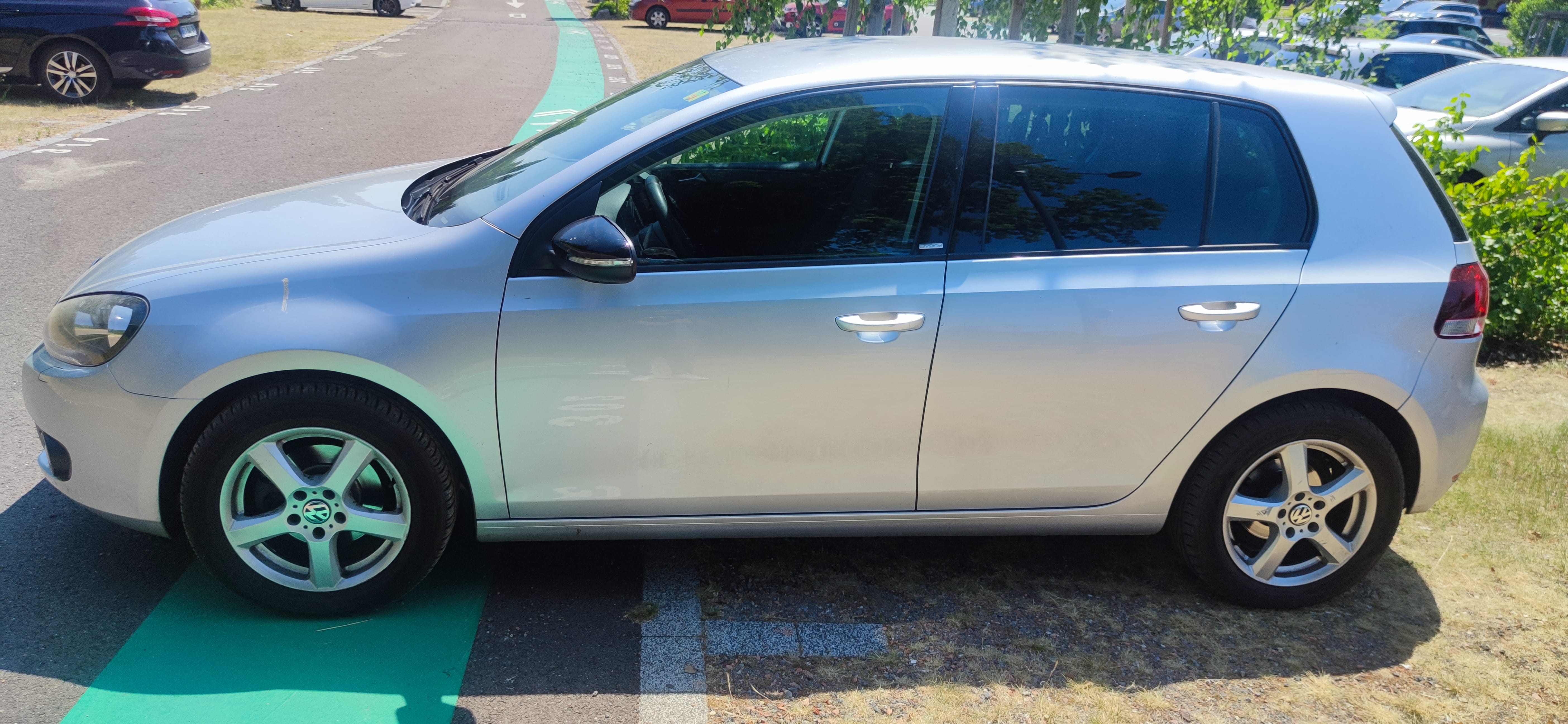 Volkswagen Golf avec Climatisation
