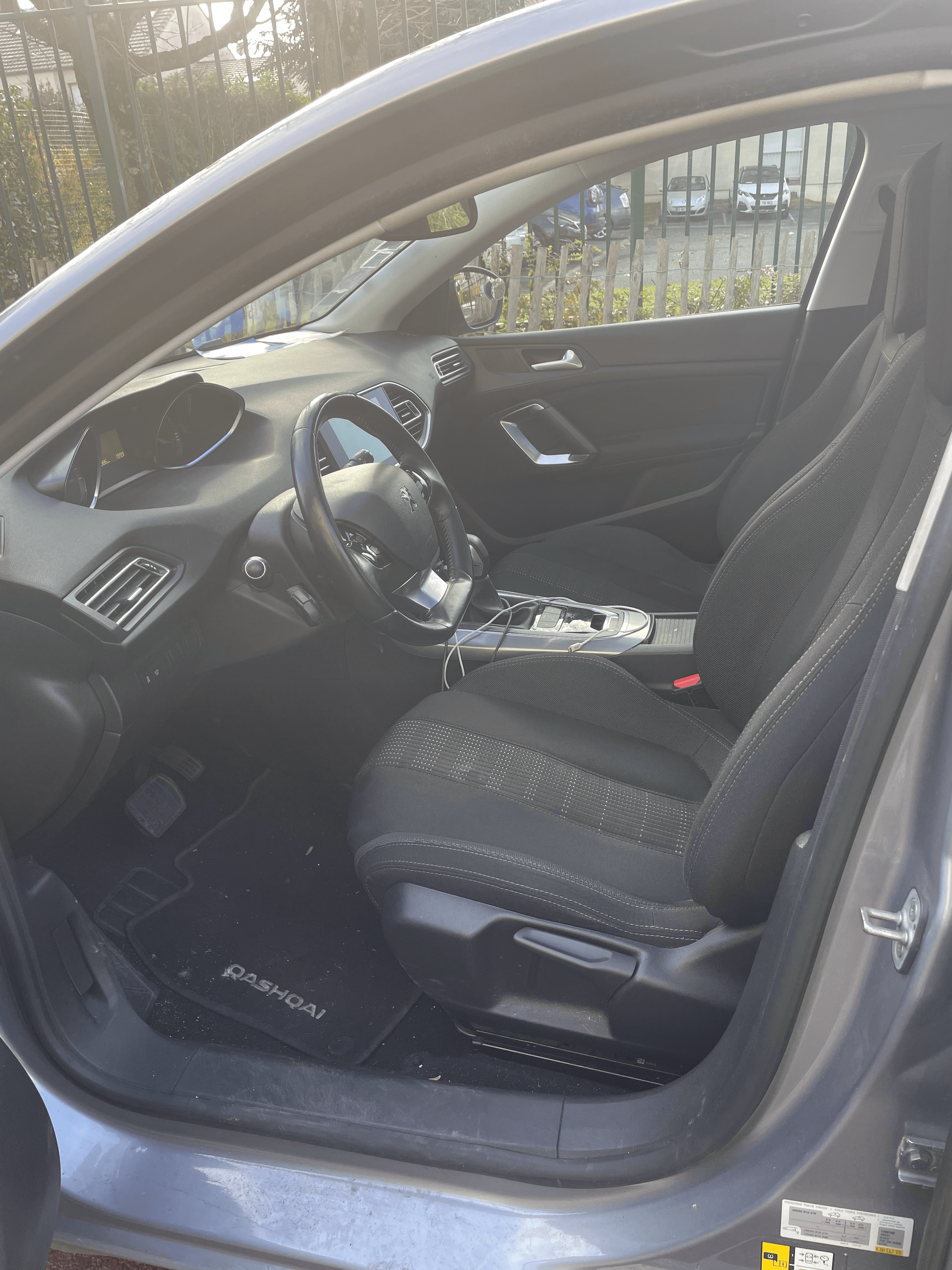 Peugeot 308 1.6 Allure EAT6 avec Régulateur de vitesse