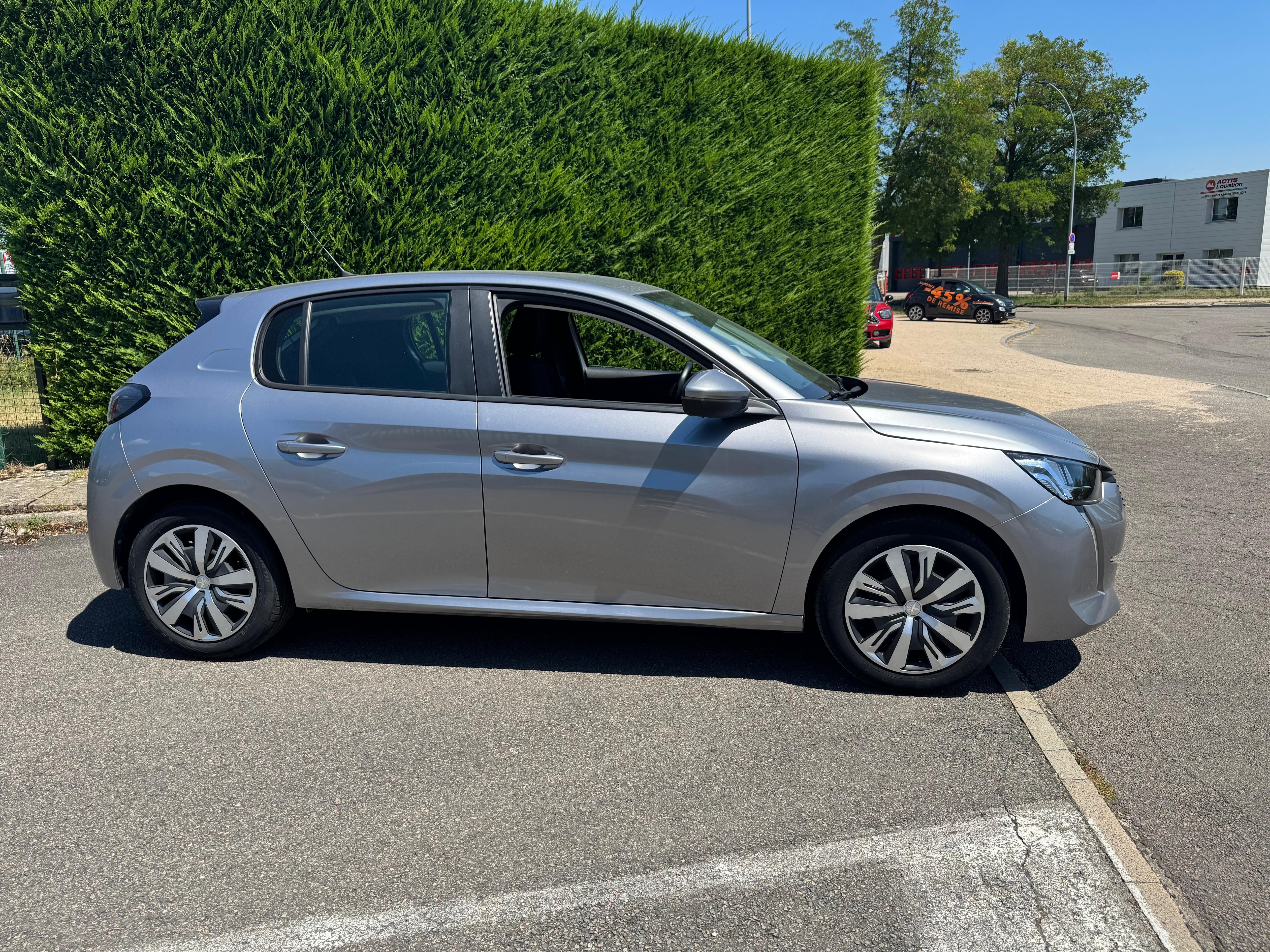 Peugeot 208 avec Climatisation