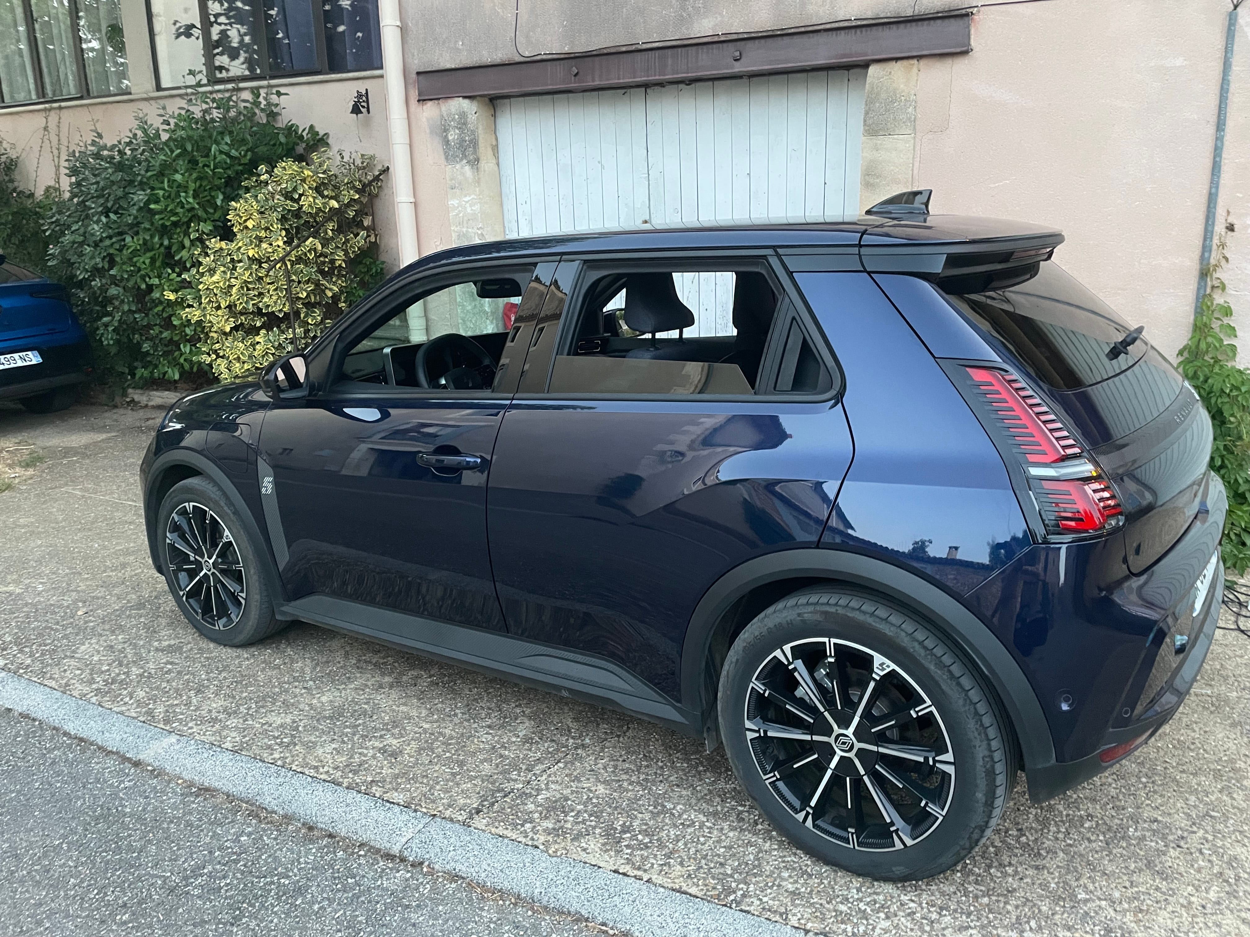Renault 5 E-Tech avec Climatisation