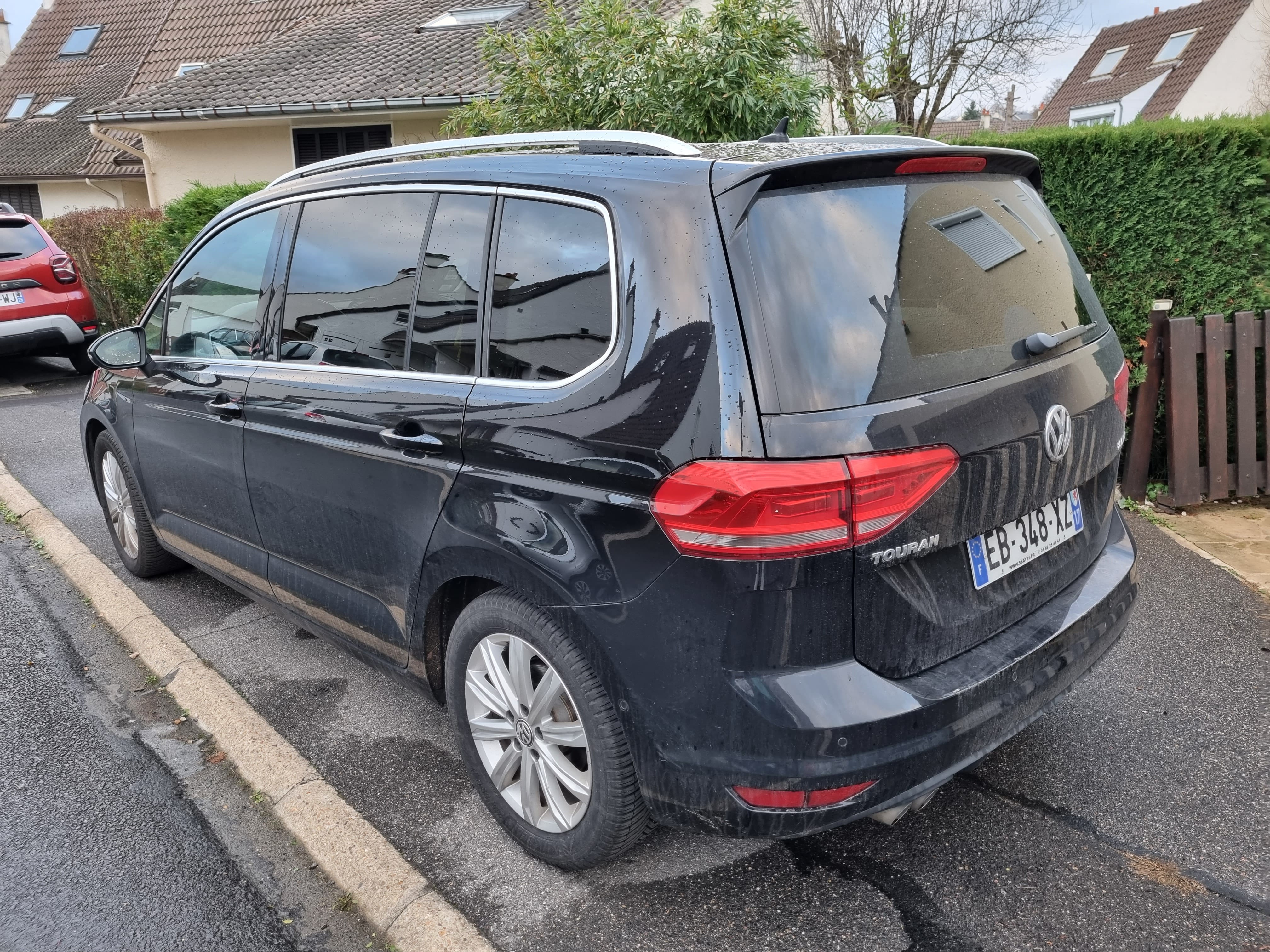 Volkswagen Touran 2.0 TDI 150CV DSG7 avec GPS